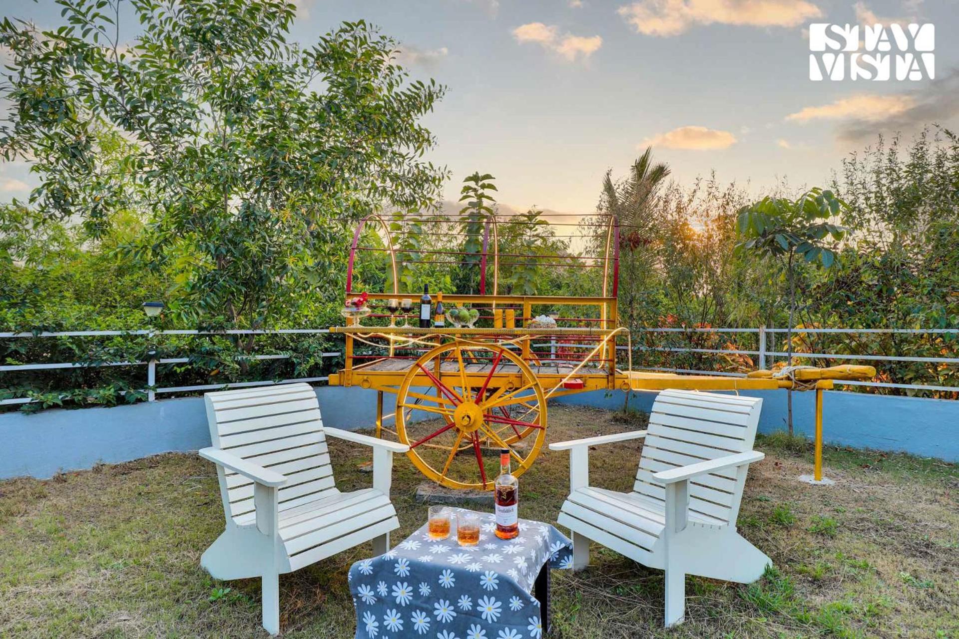 Villa photo 2