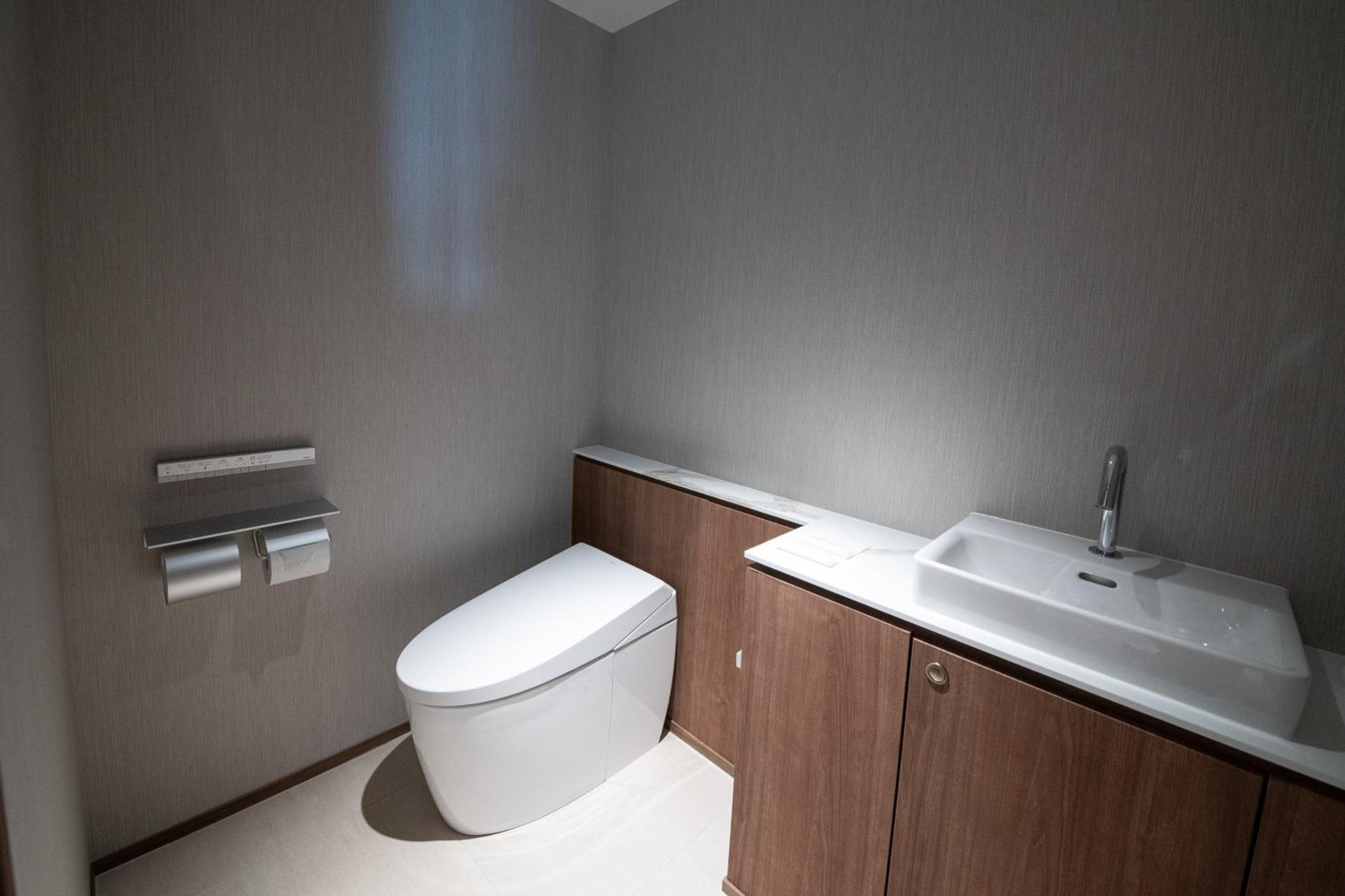 Suite with Ocean View - Club Lounge Access photo 3