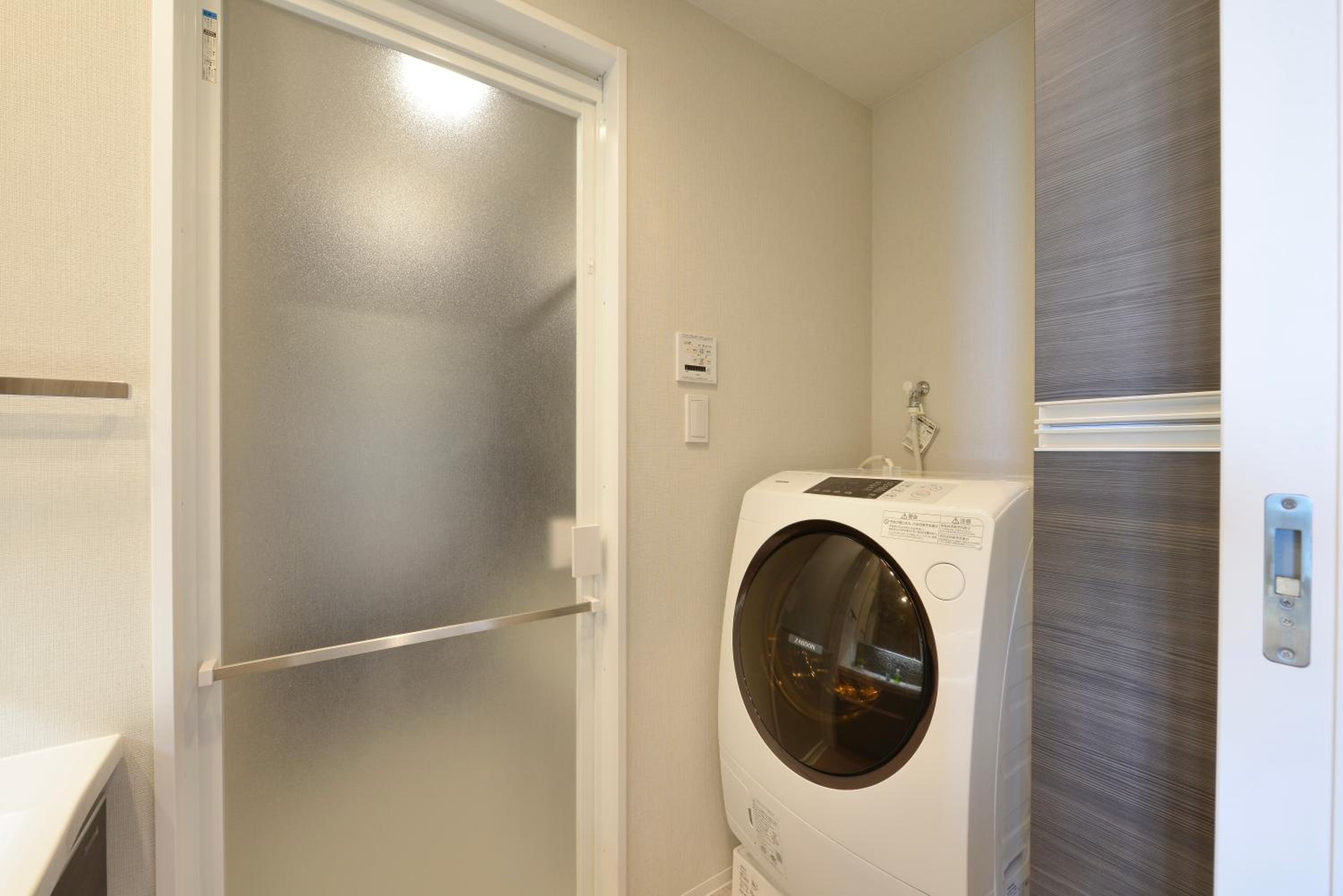 Two-Bedroom Apartment photo 2