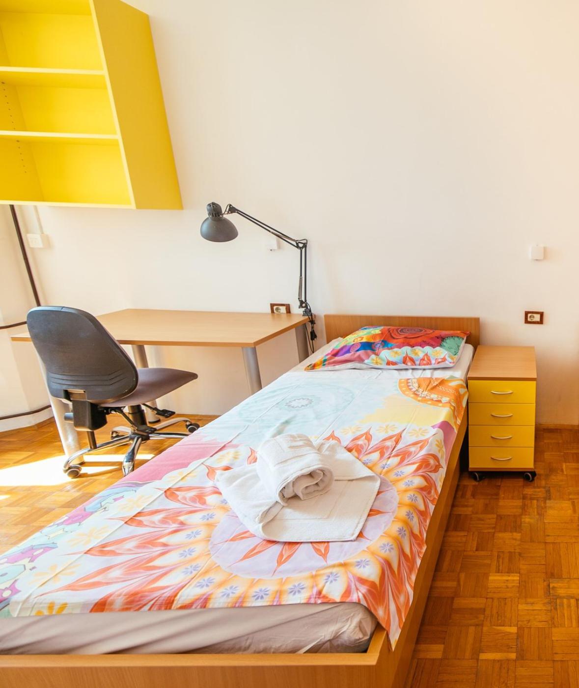 Single Room photo 3