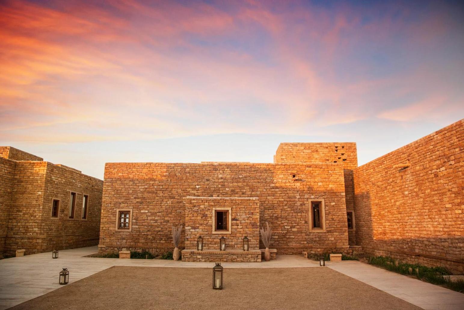 Thar Haveli Thar Haveli
