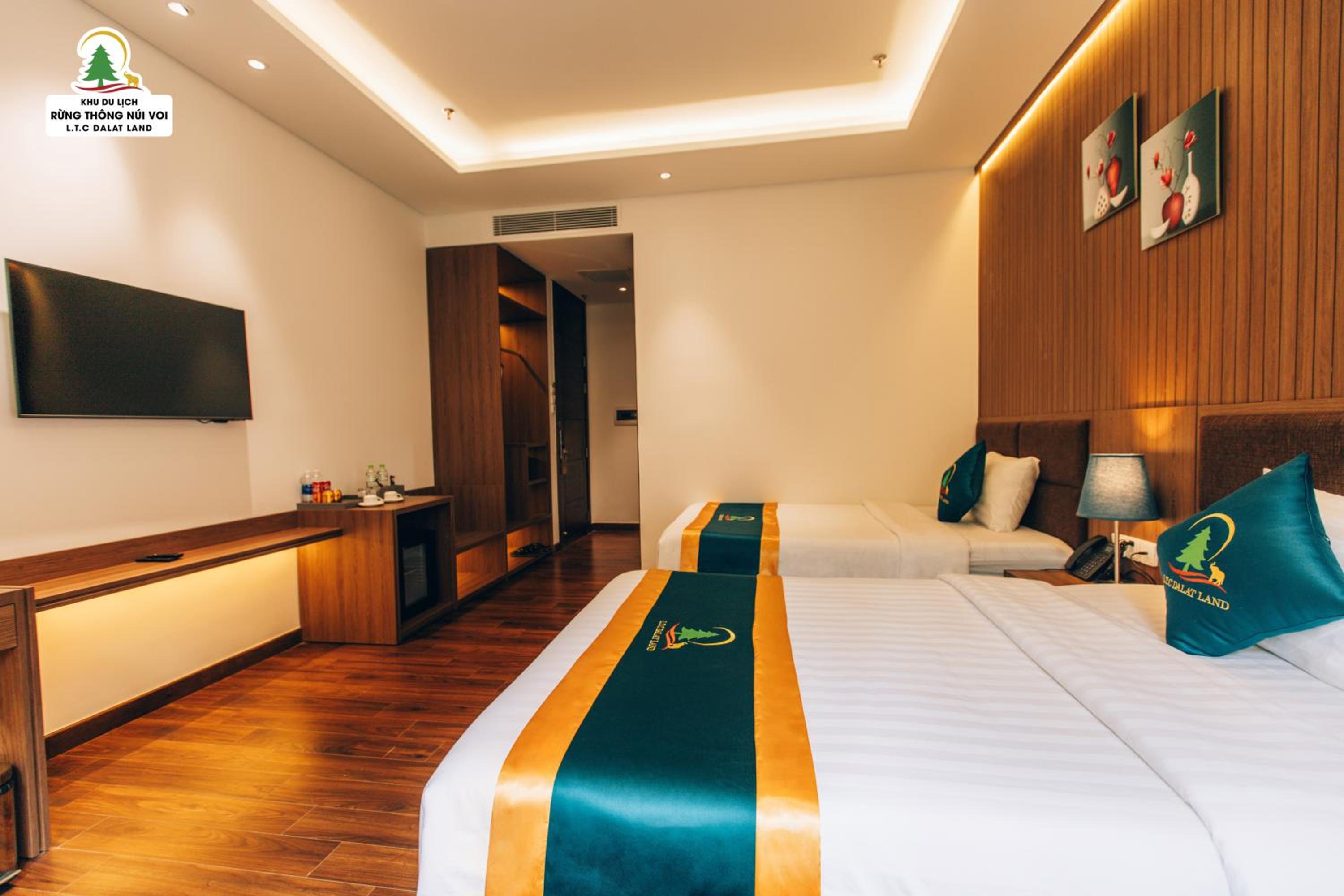 Deluxe Twin Room photo 2