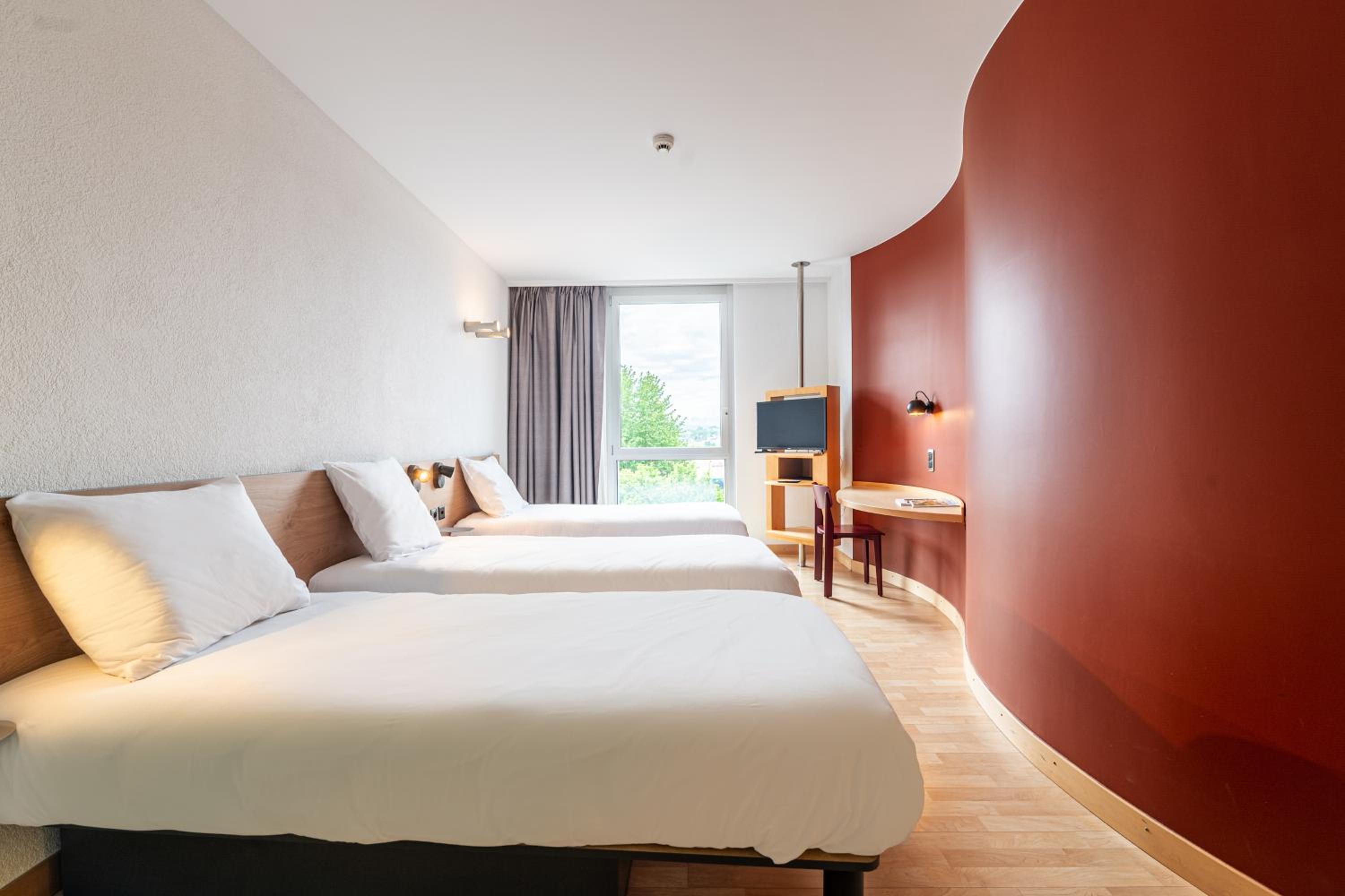 Classic Triple Room - Photo 1