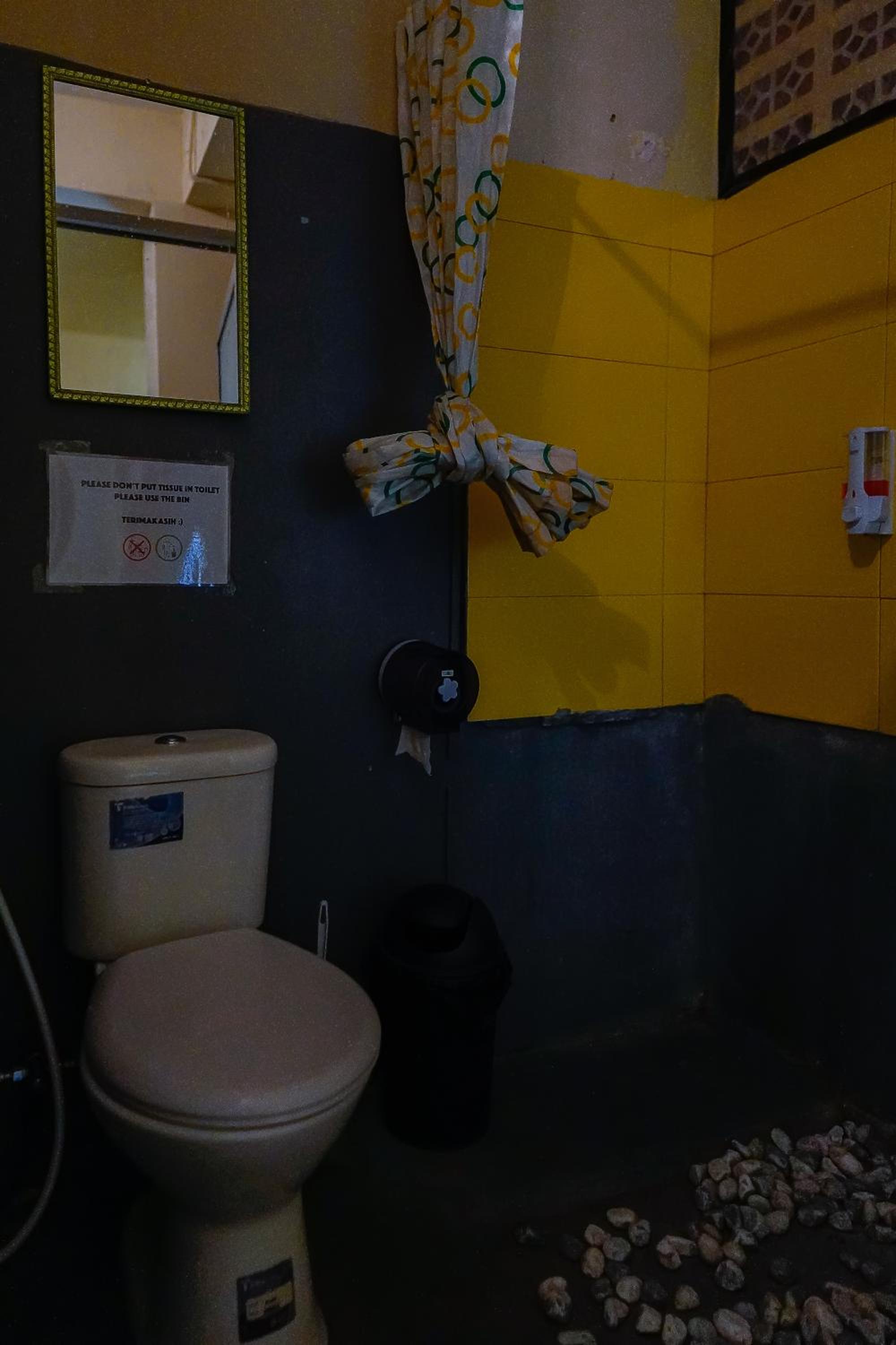 Double Room with Private Bathroom photo 2