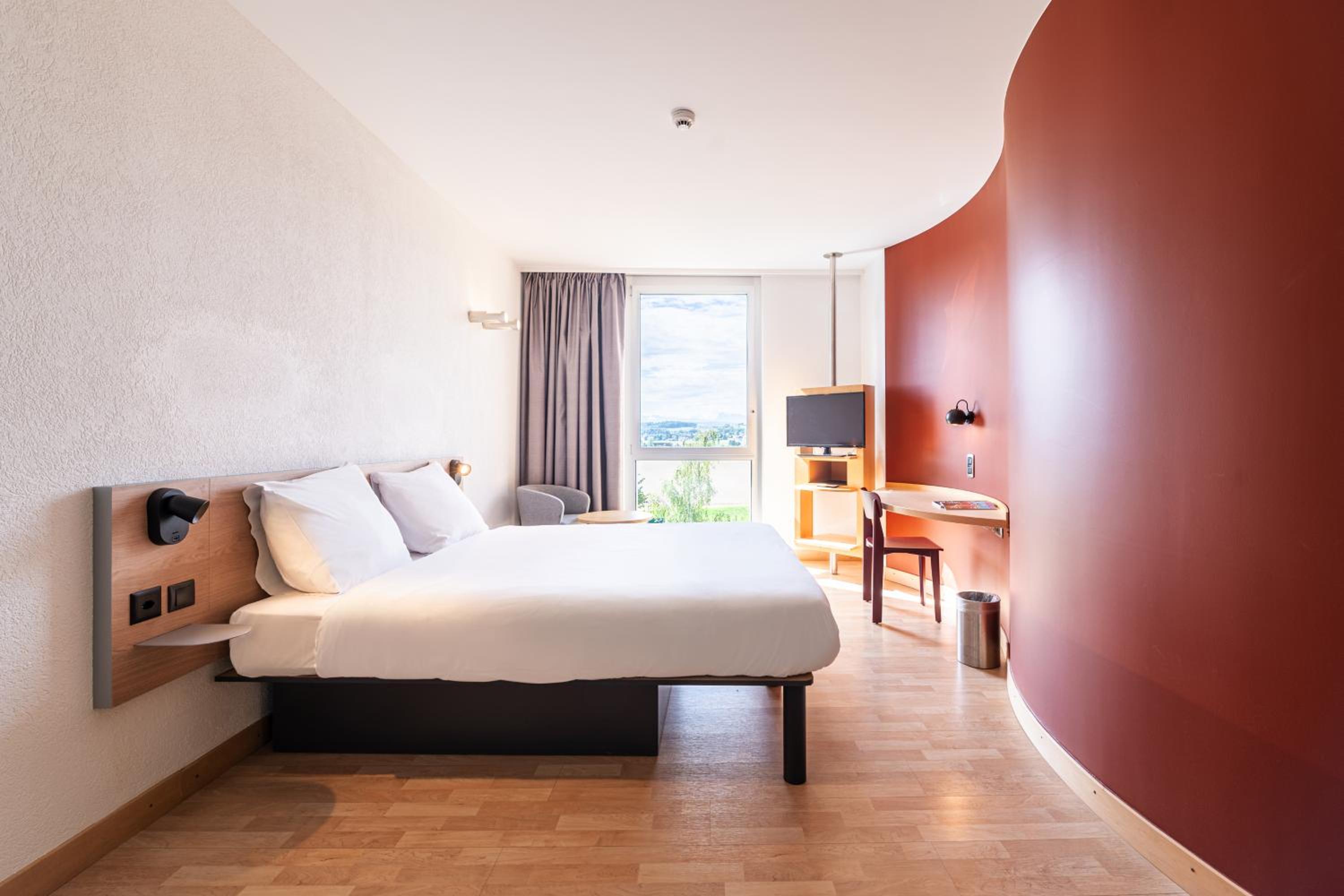 Standard Double Room - Photo 1