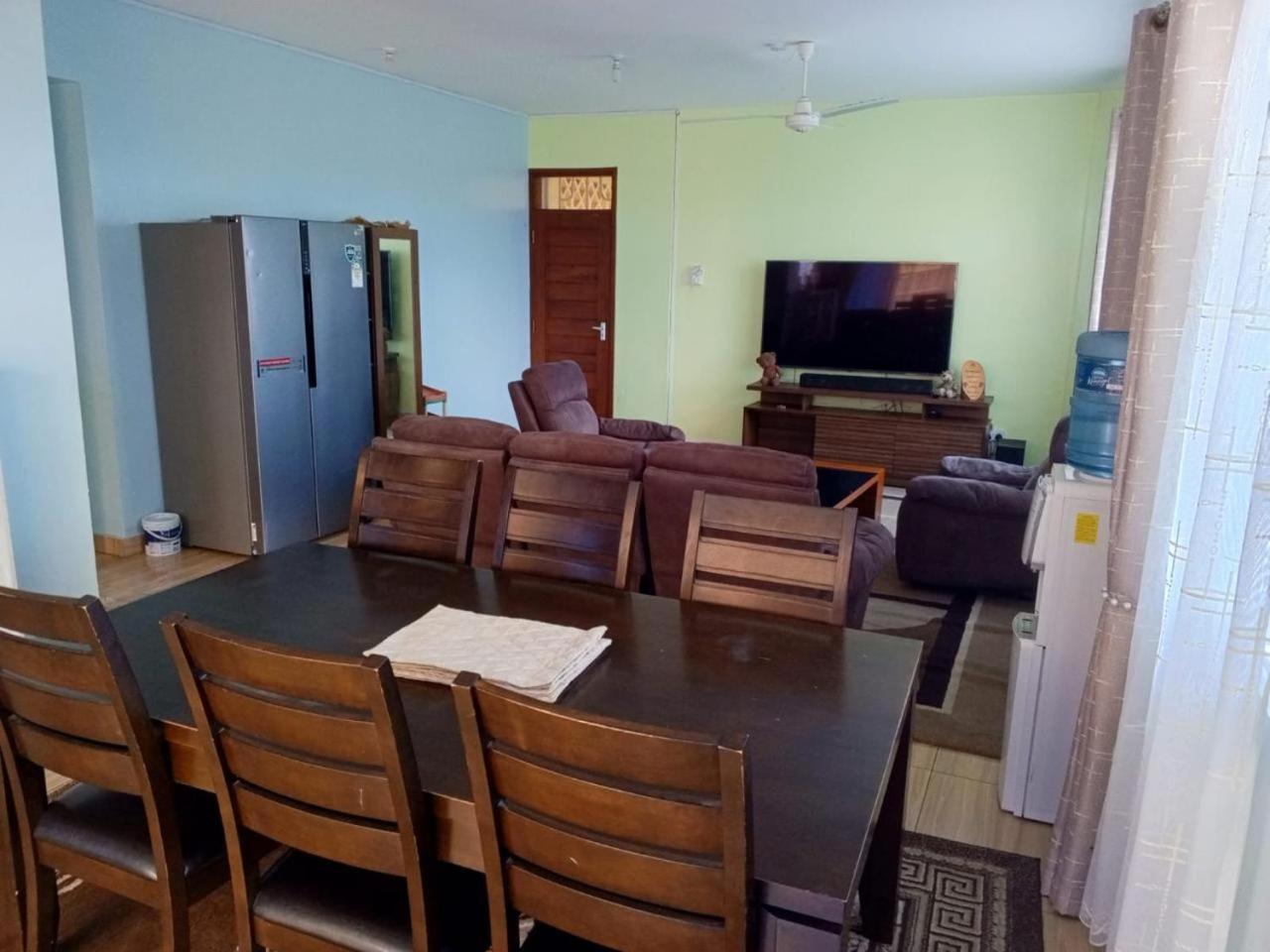 Three-Bedroom Apartment photo 1