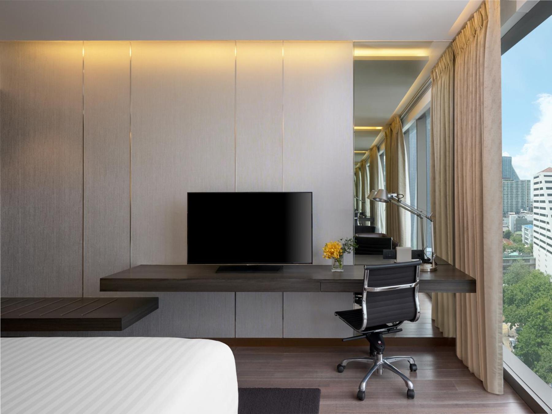 Club Double or Twin Room with Lounge Access photo 2