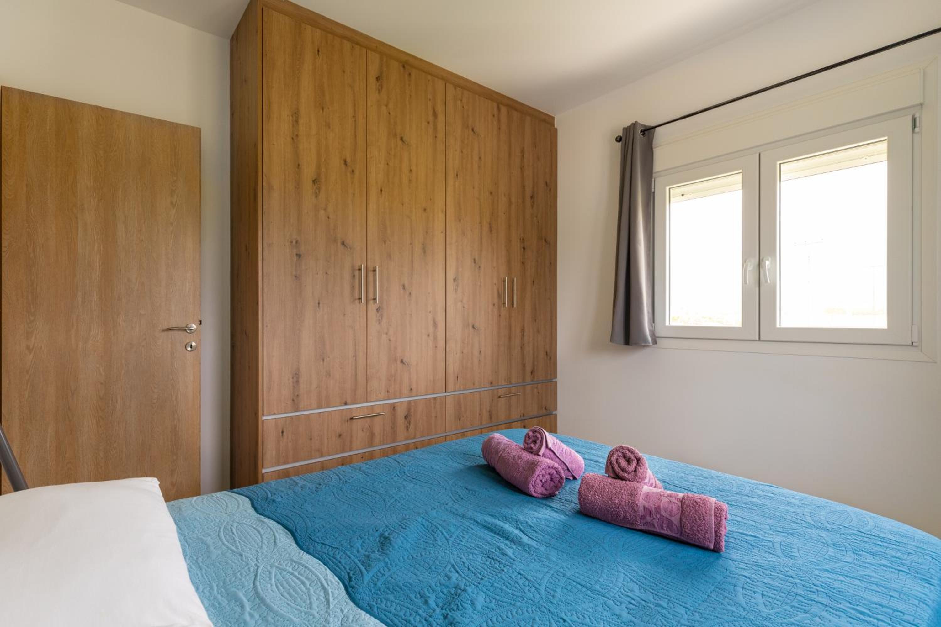 Two-Bedroom House photo 1