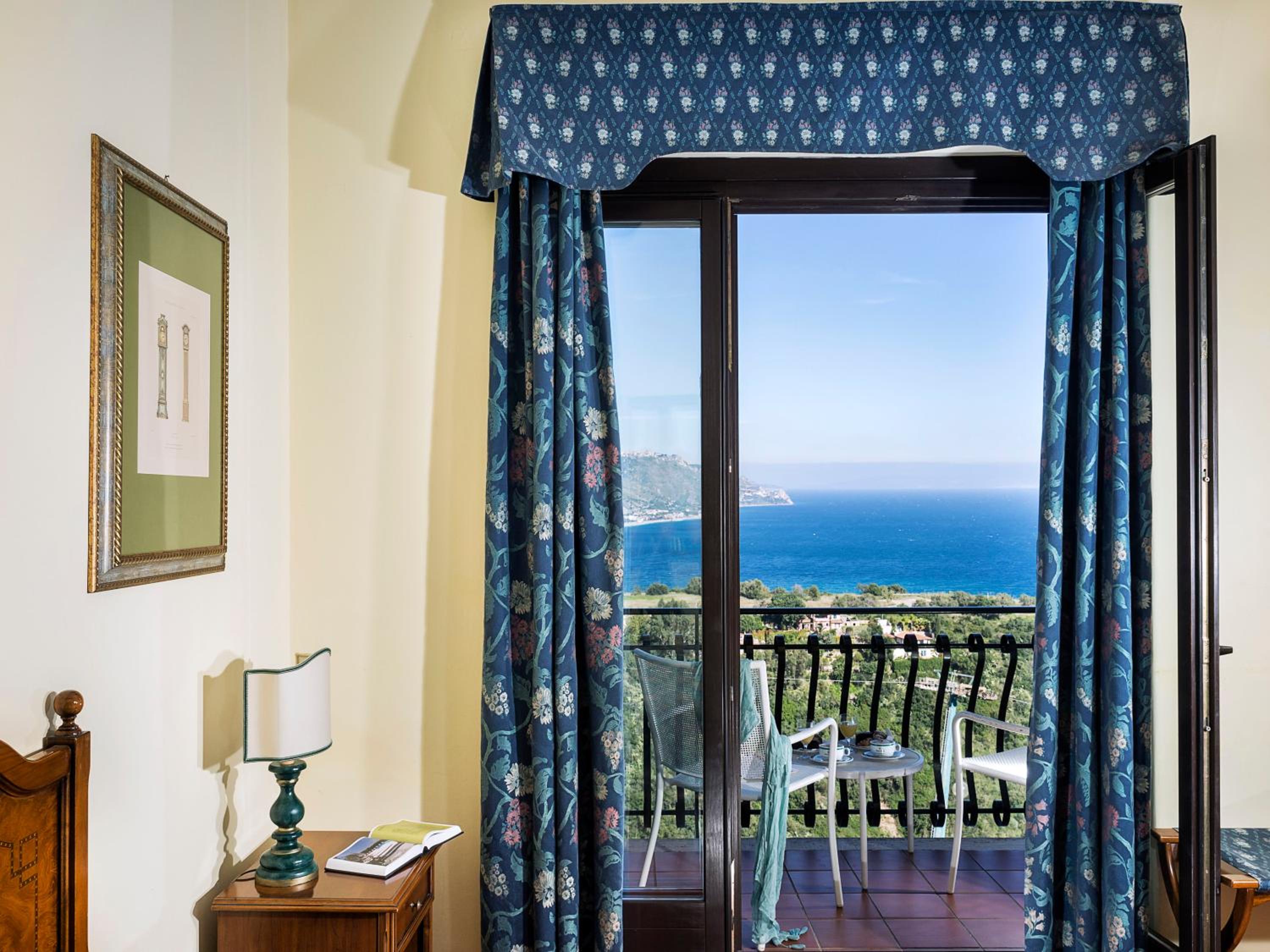 Superior Double or Twin Room with Sea View - Photo 5
