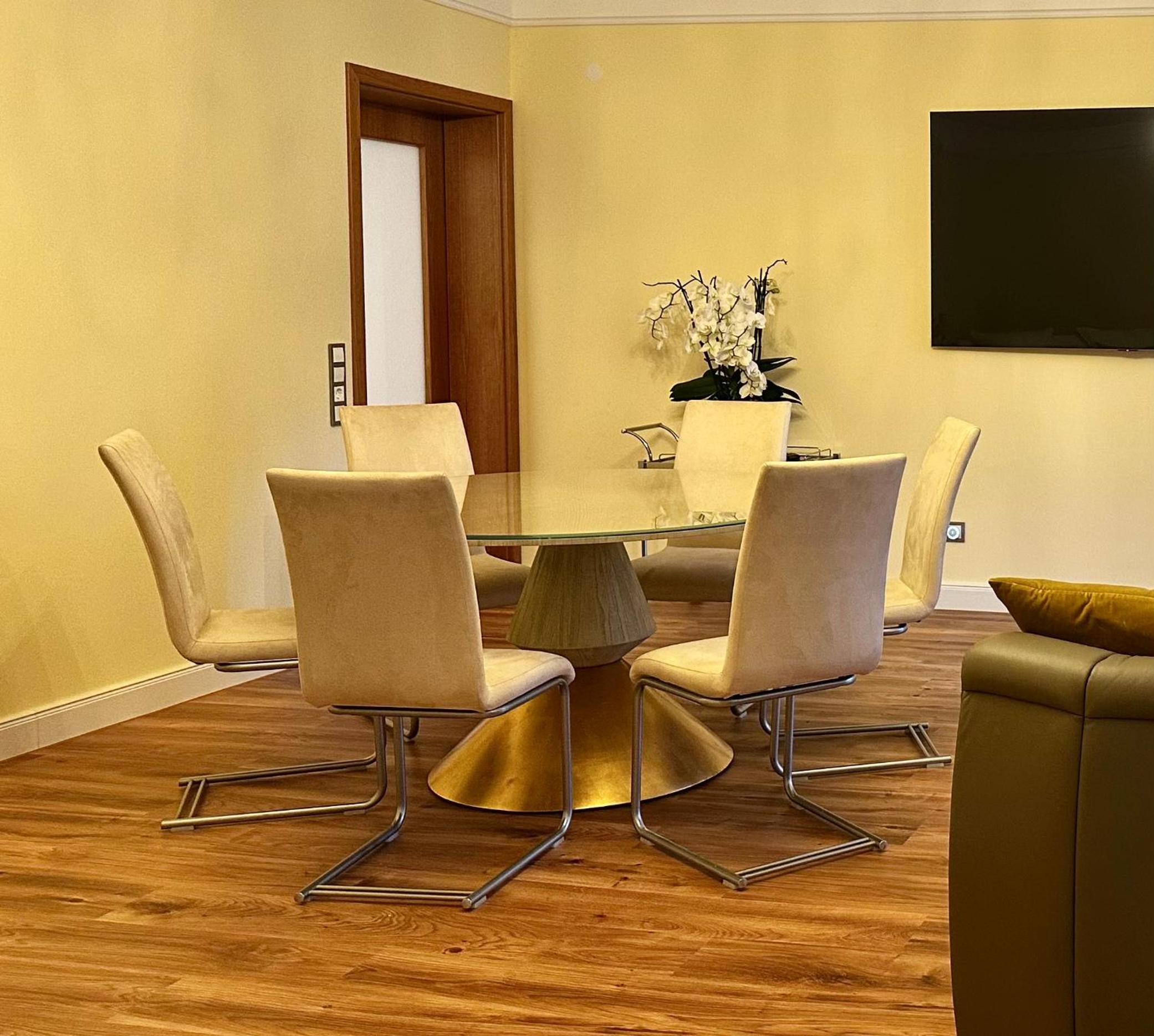 Deluxe Suite - Photo 24