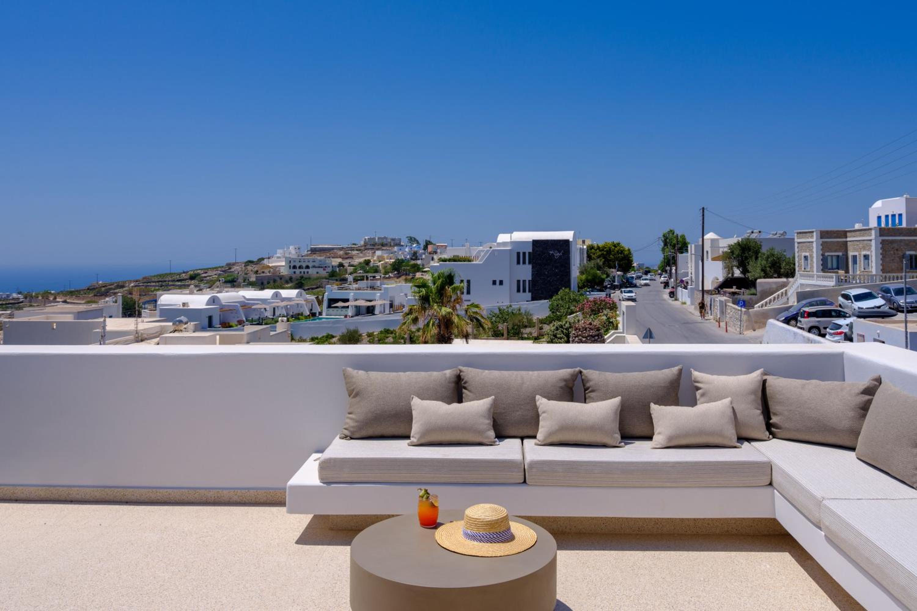 Rimidi Residence with Sea View - Photo 15