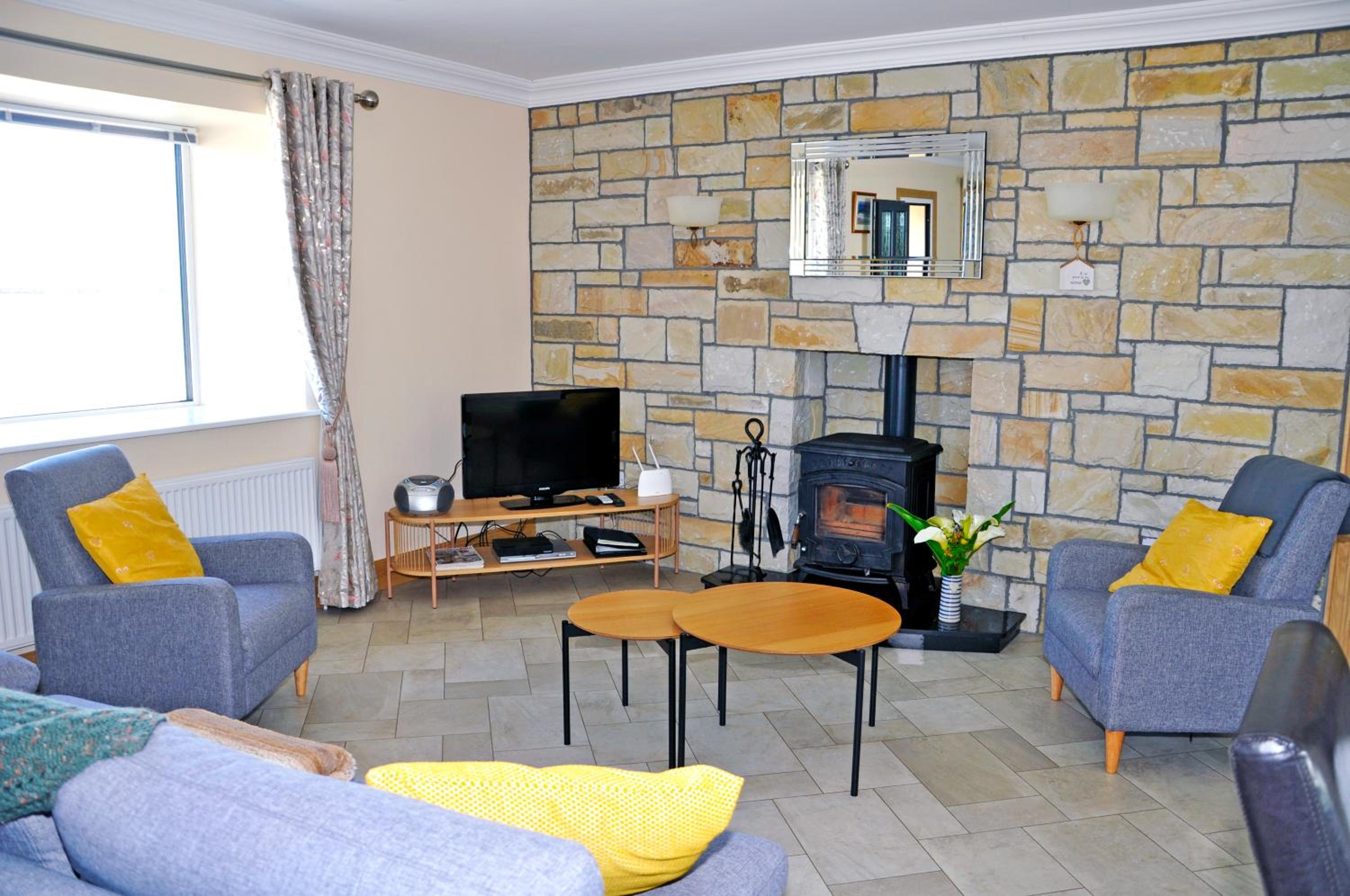 Three-Bedroom House photo 1