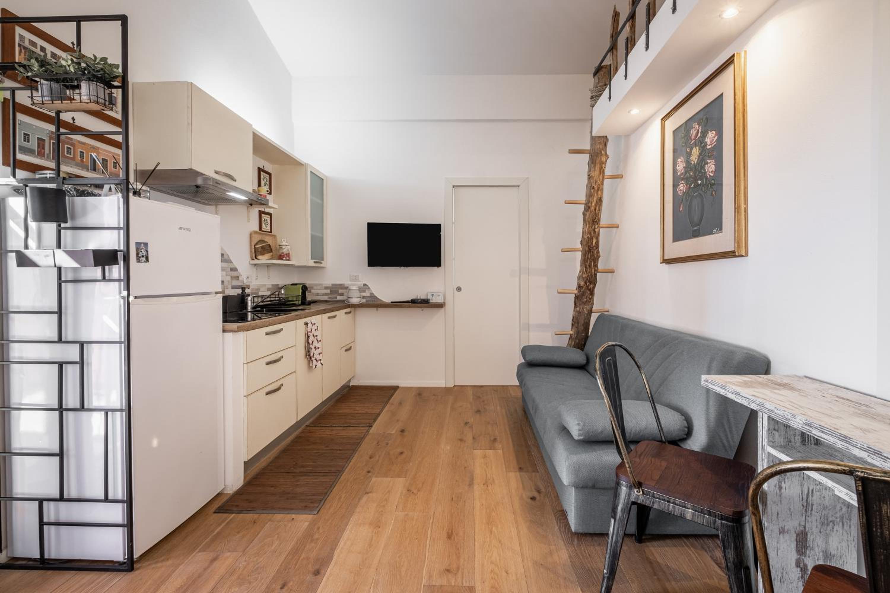 Two-Bedroom House photo 1