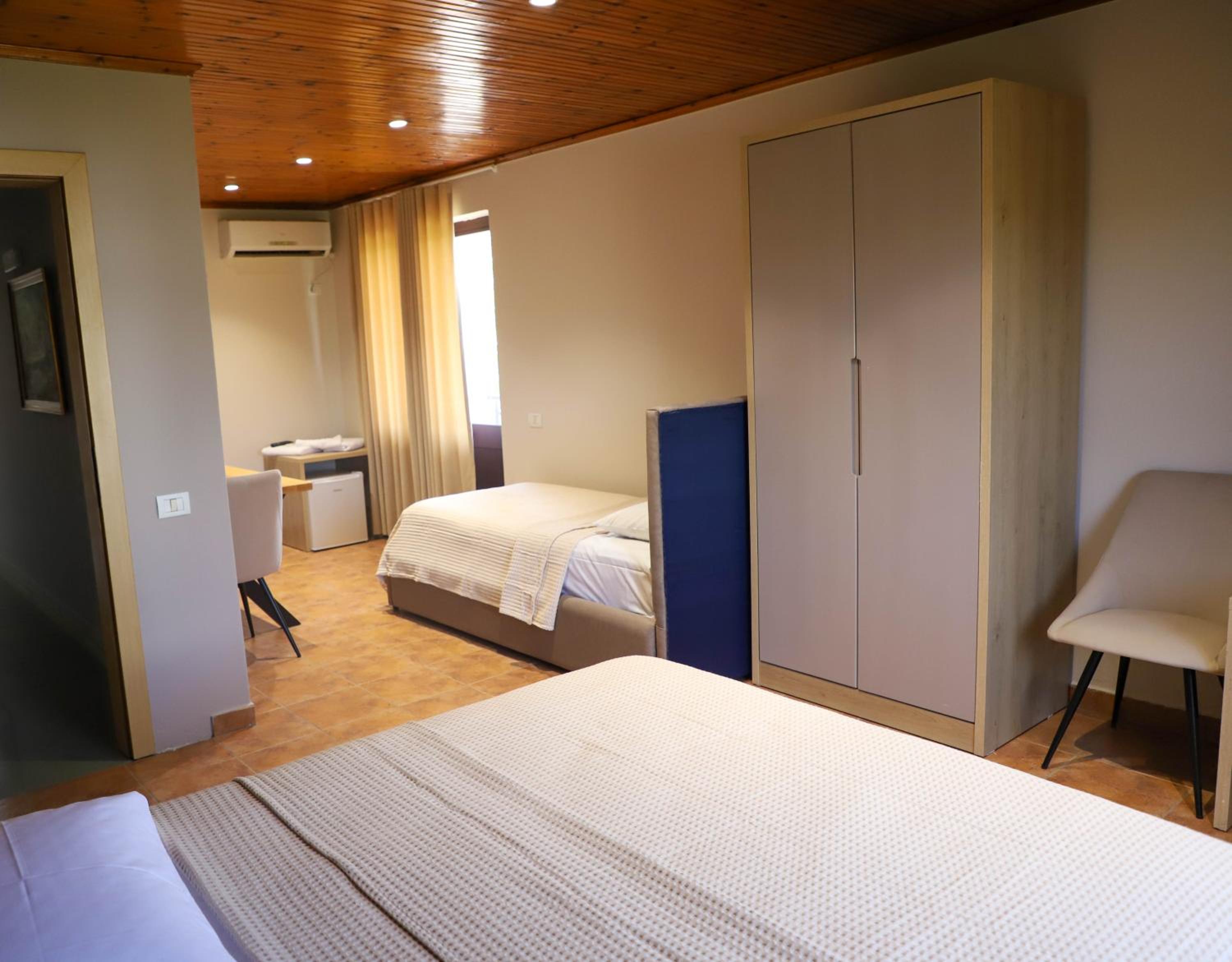 Triple Room with Garden View