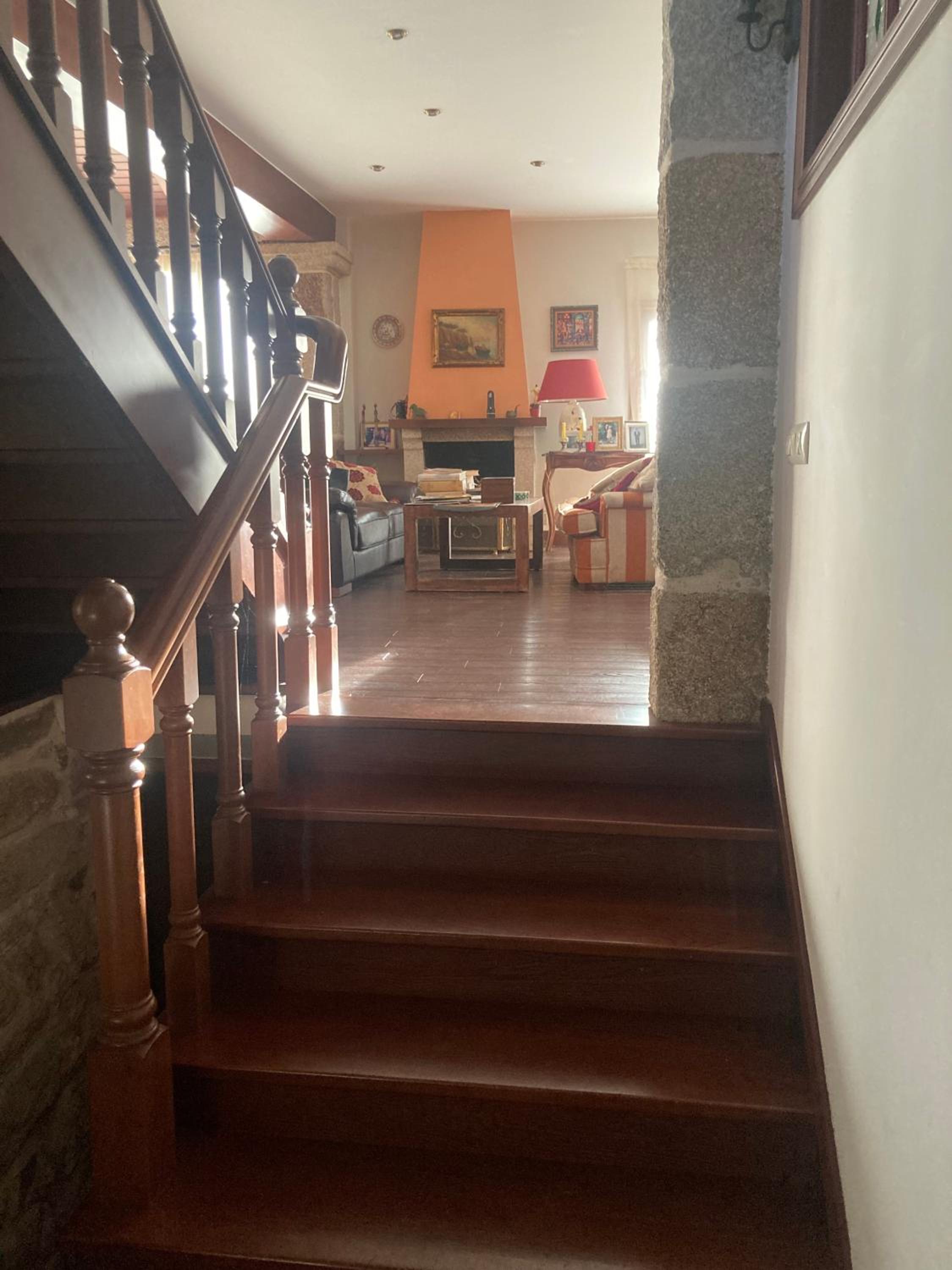 Casa de cuatro habitaciones