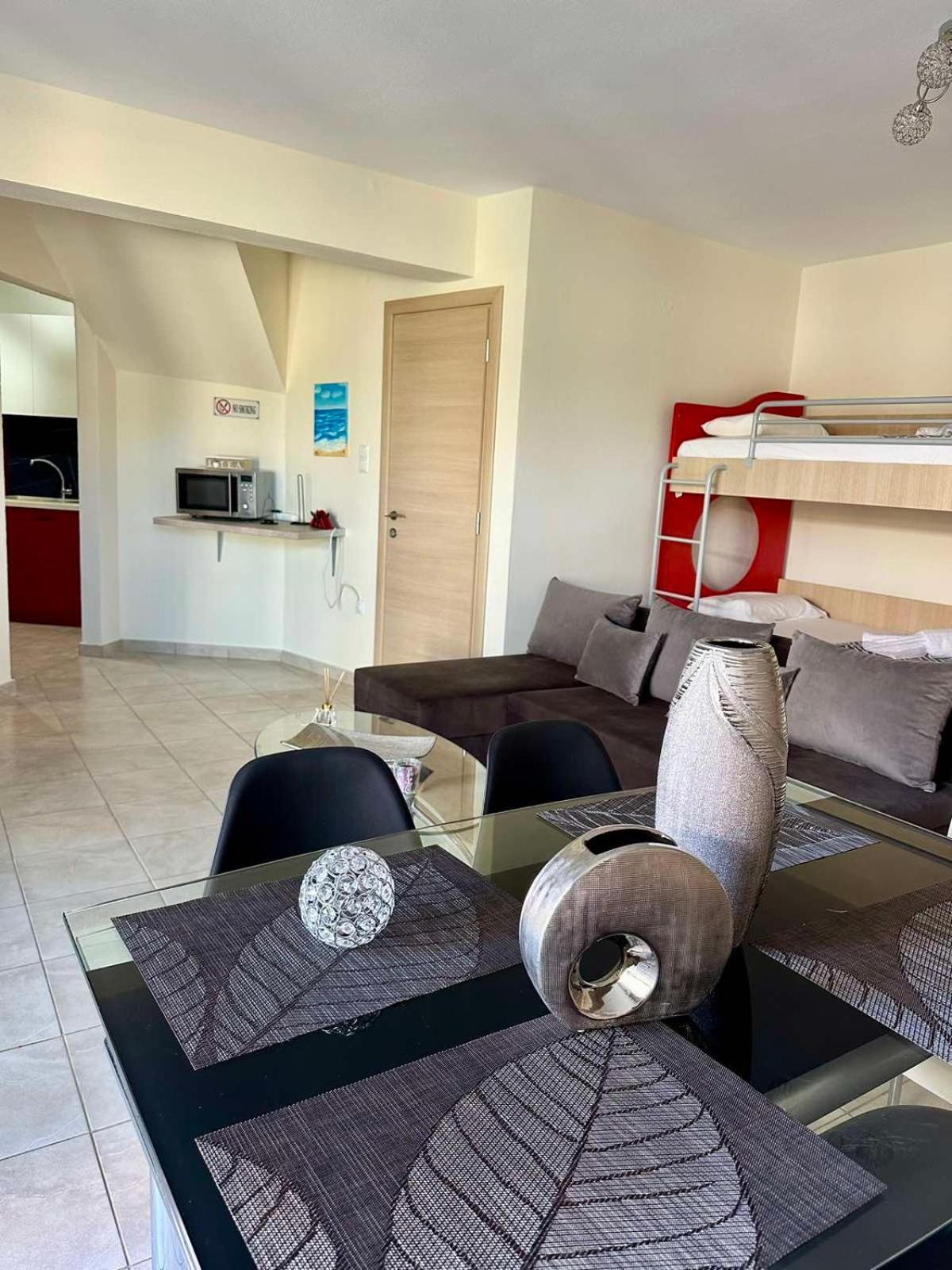 One-Bedroom Villa photo 1