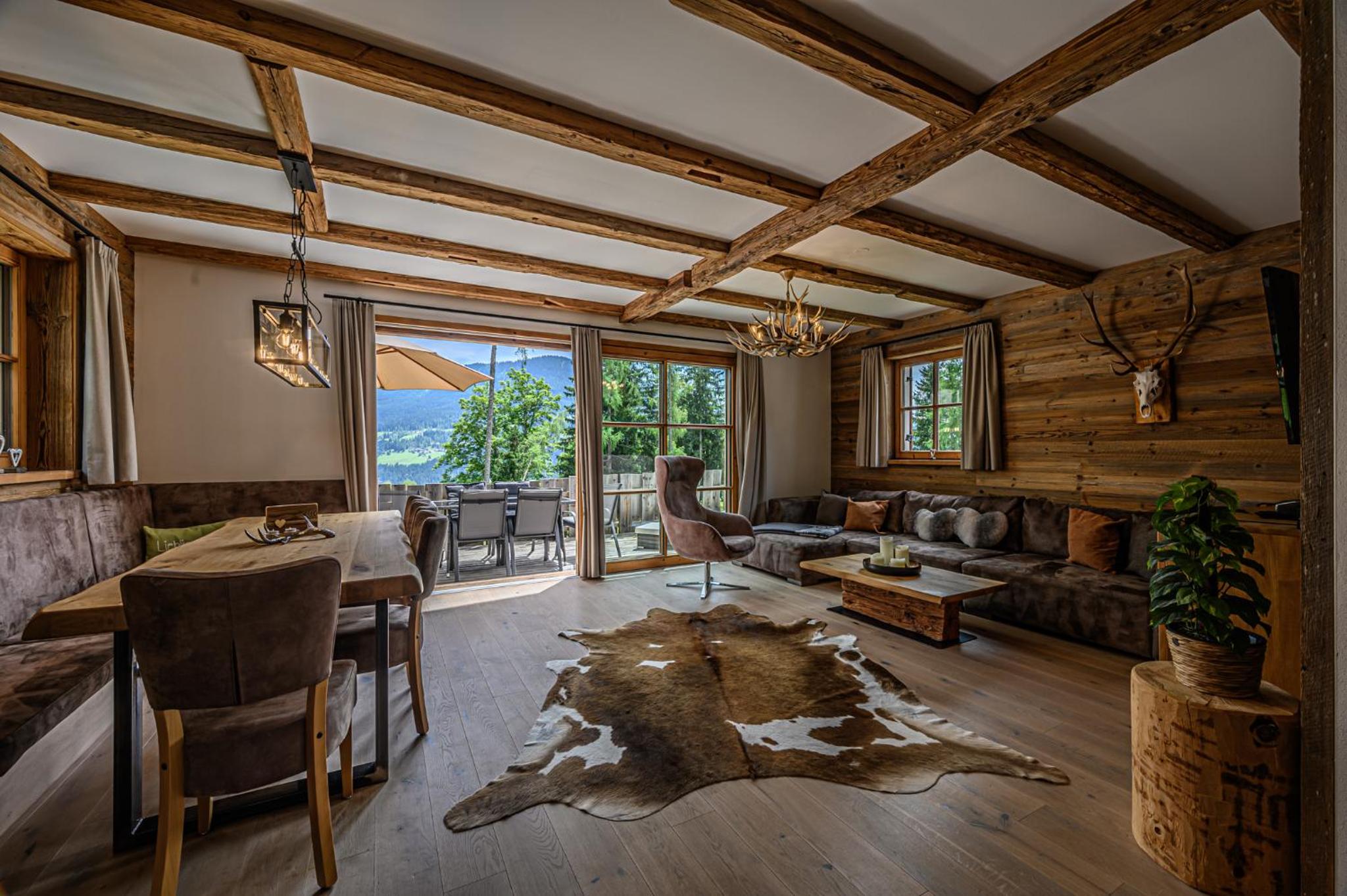 Three-Bedroom Chalet Top 8 photo 2