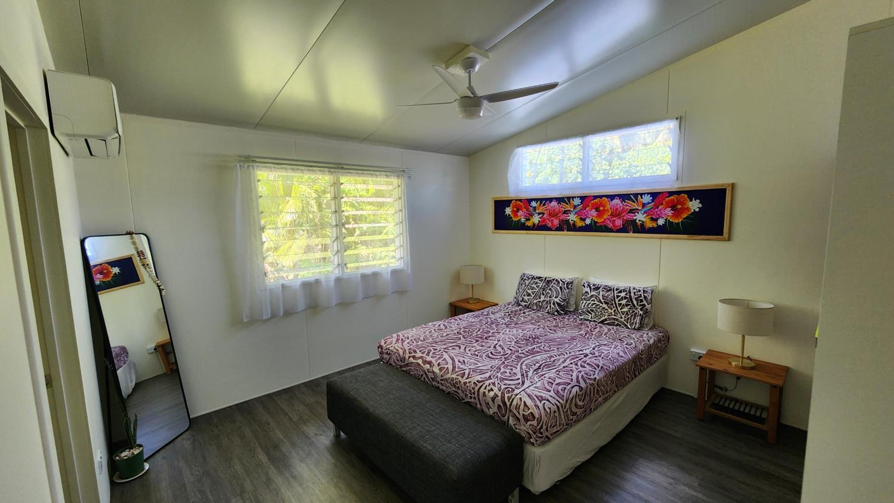 Two-Bedroom House photo 3