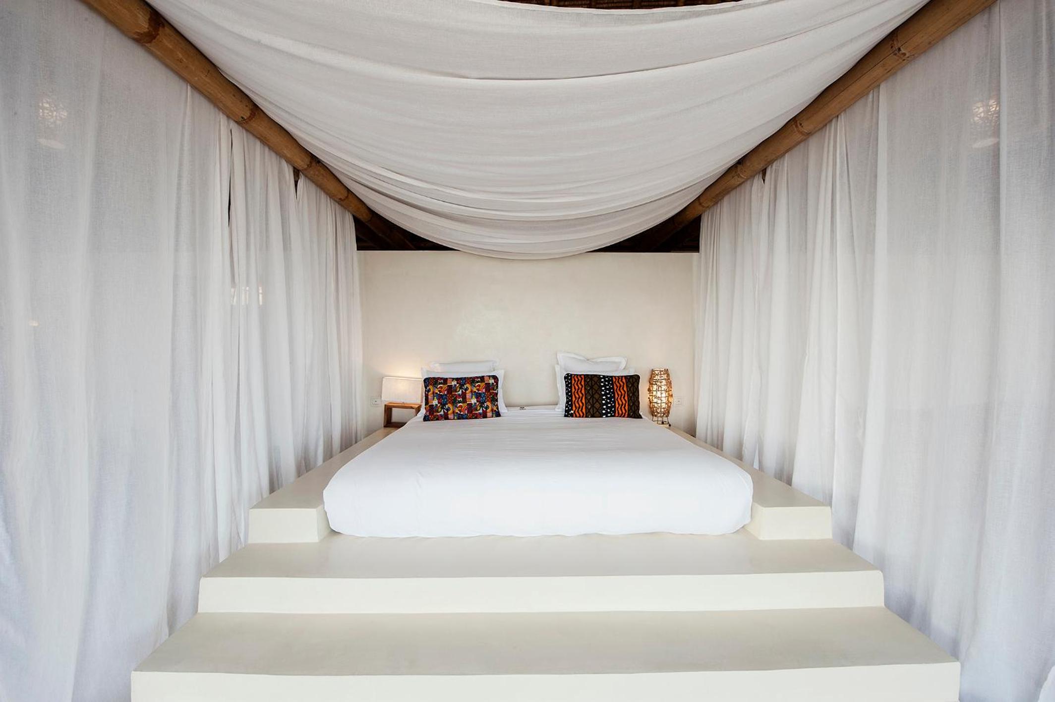 Deluxe Suite - Photo 27