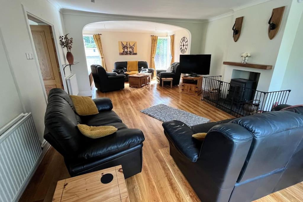 Four-Bedroom House photo 1