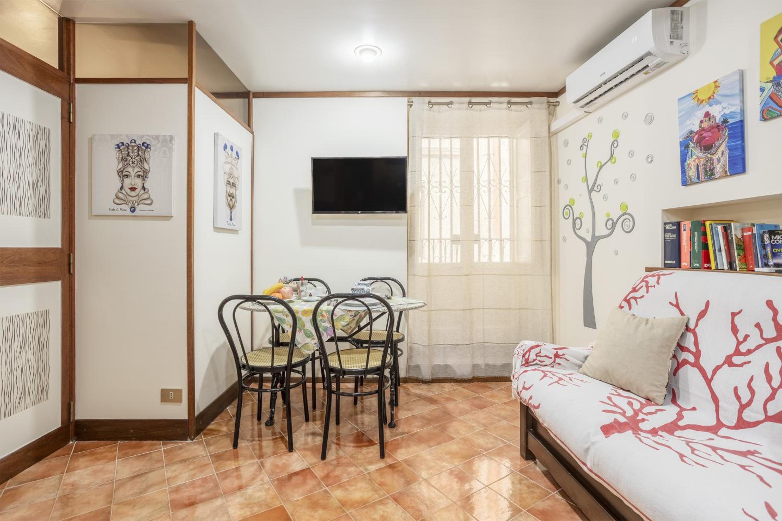 One-Bedroom House
