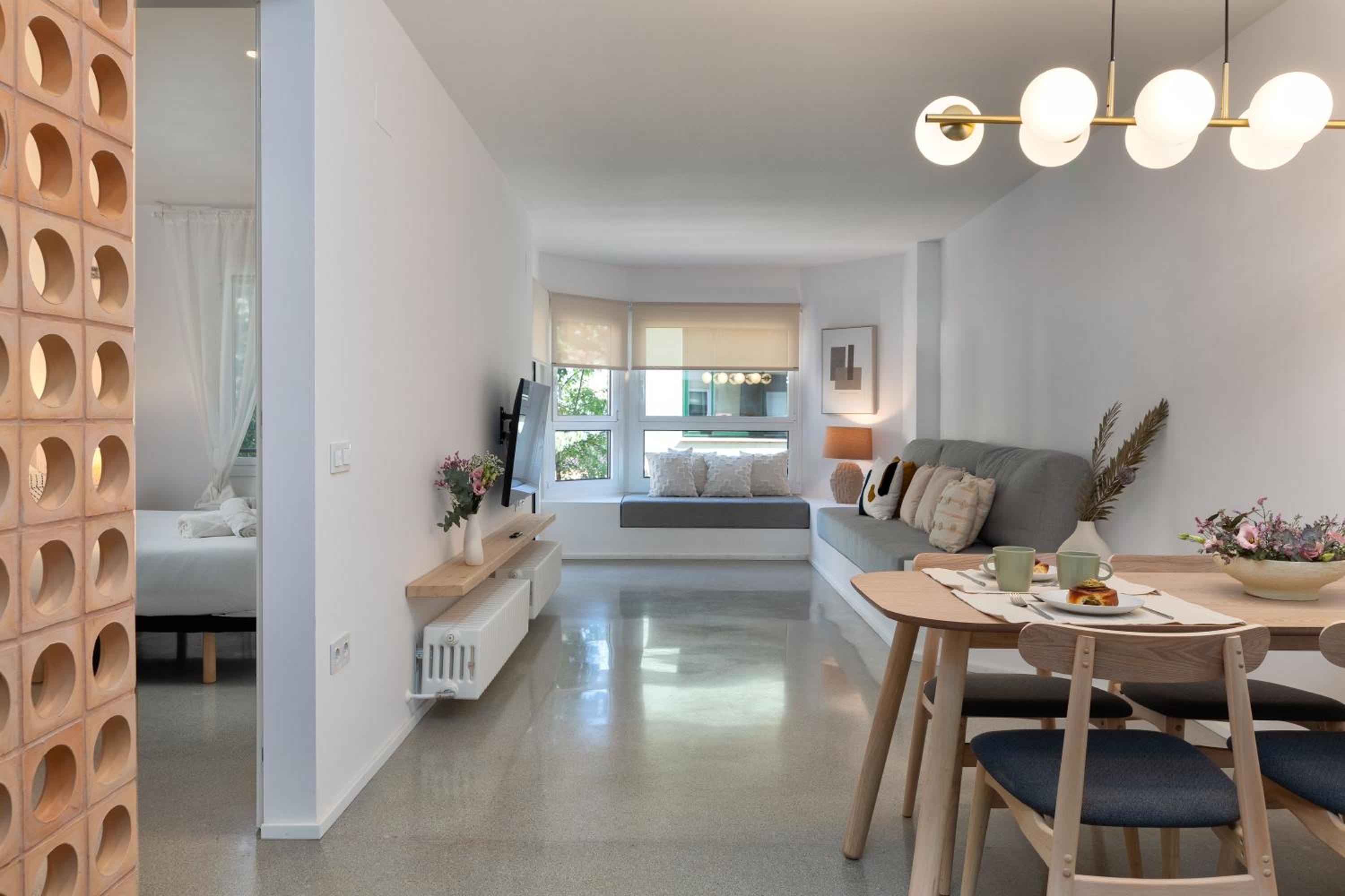 Two-Bedroom Apartment with Balcony photo 1