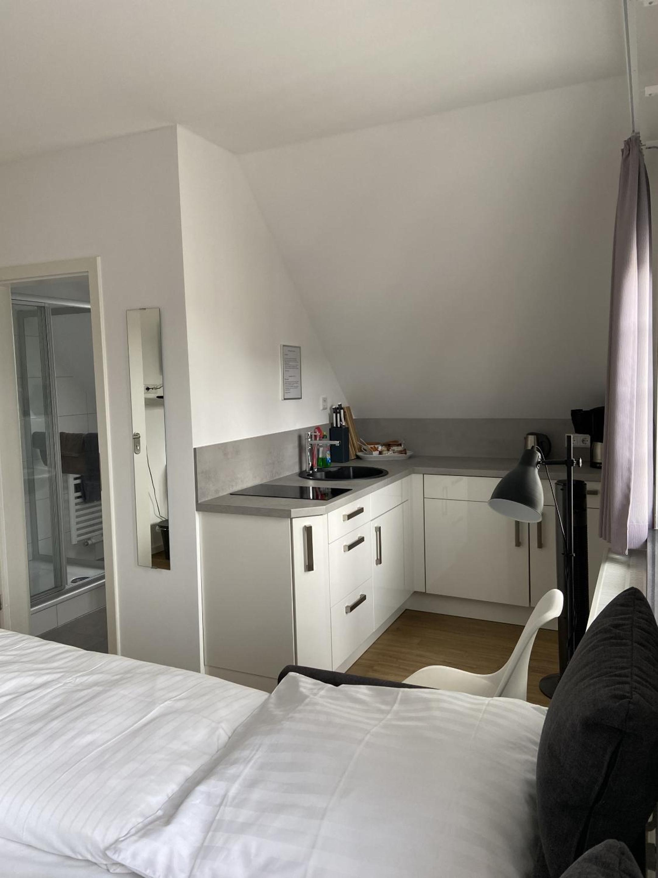 One-Bedroom Apartment photo 3