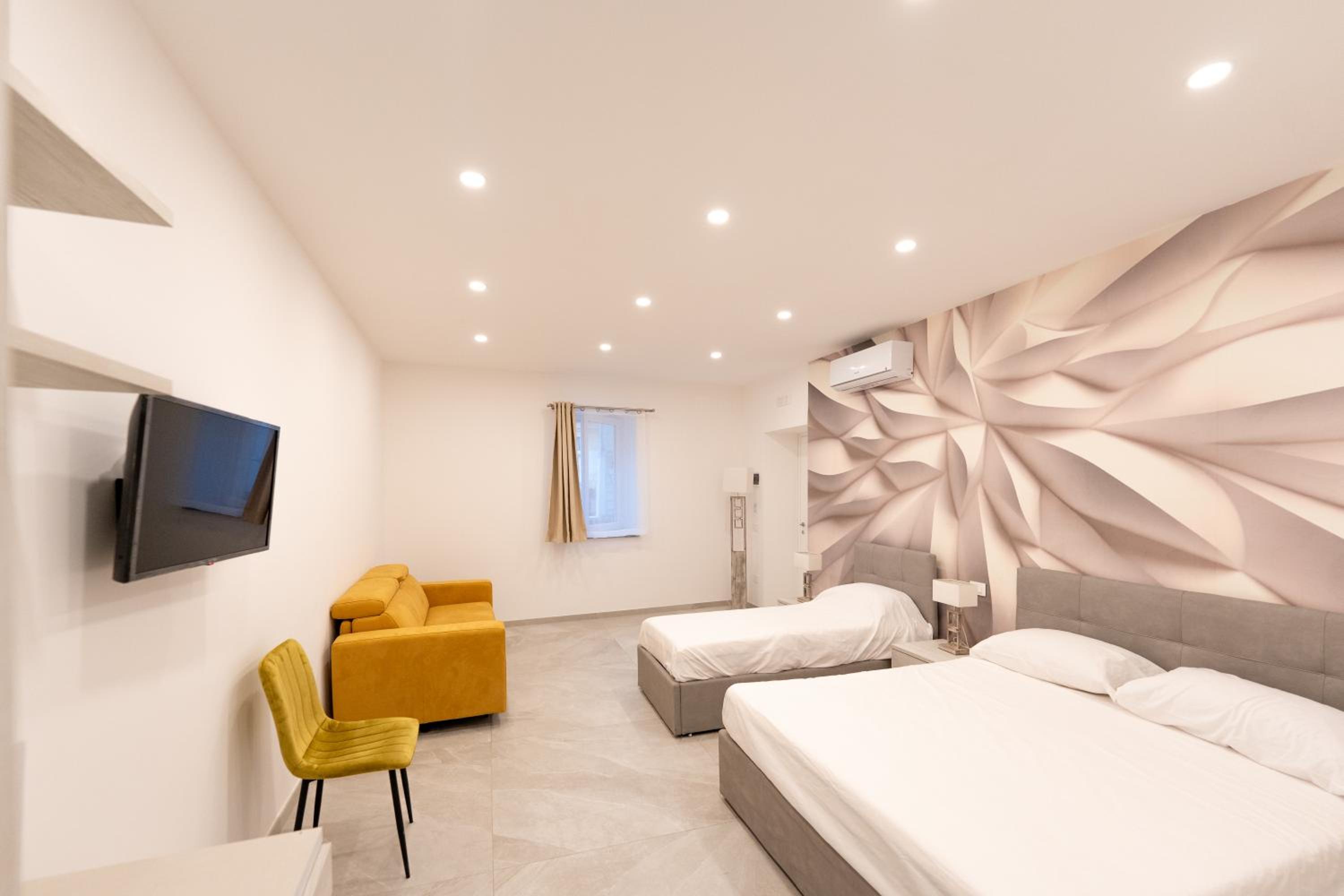 Deluxe Family Suite