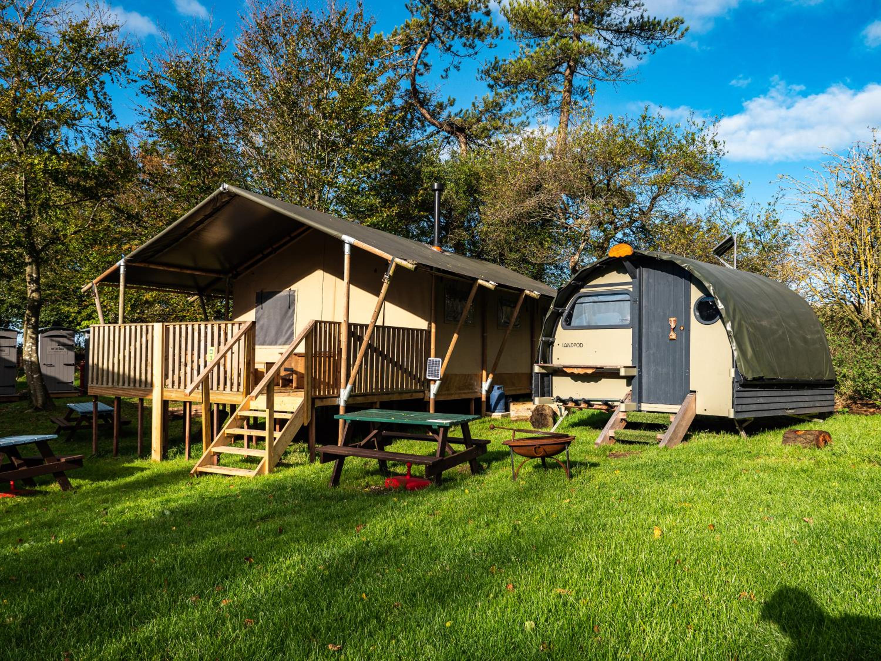 Landpod (2 Double Beds) photo 1