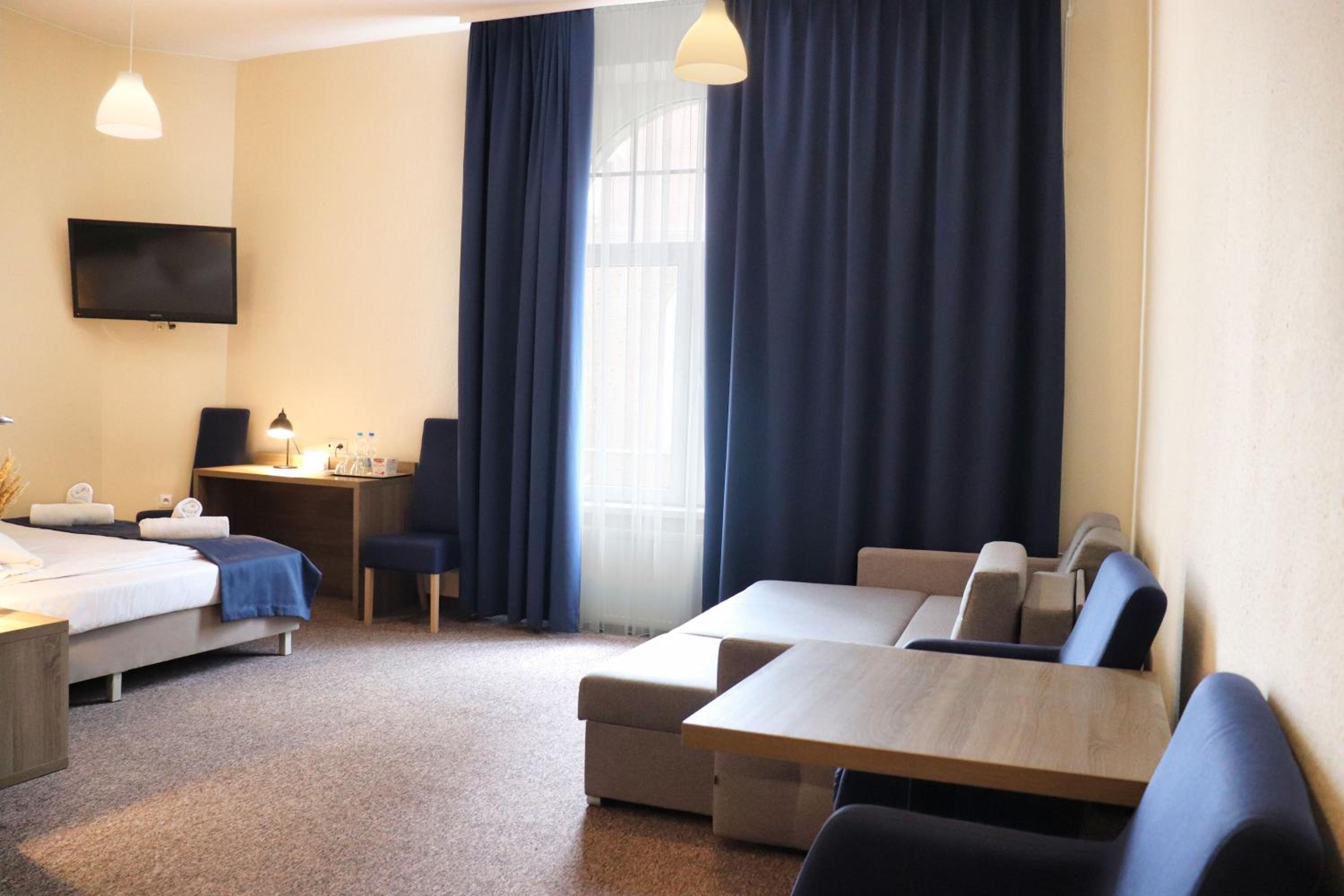 Superior Queen Room - Photo 13