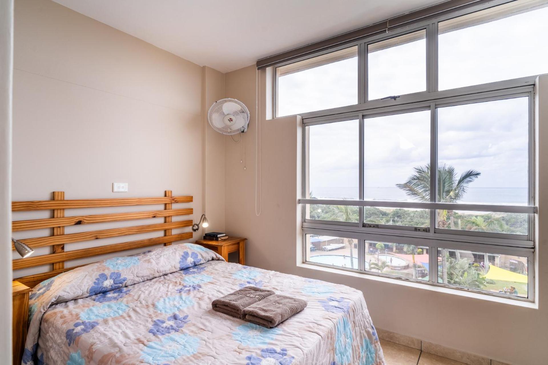6 Sleeper Flat (1 Bedroom, Bath and Shower)