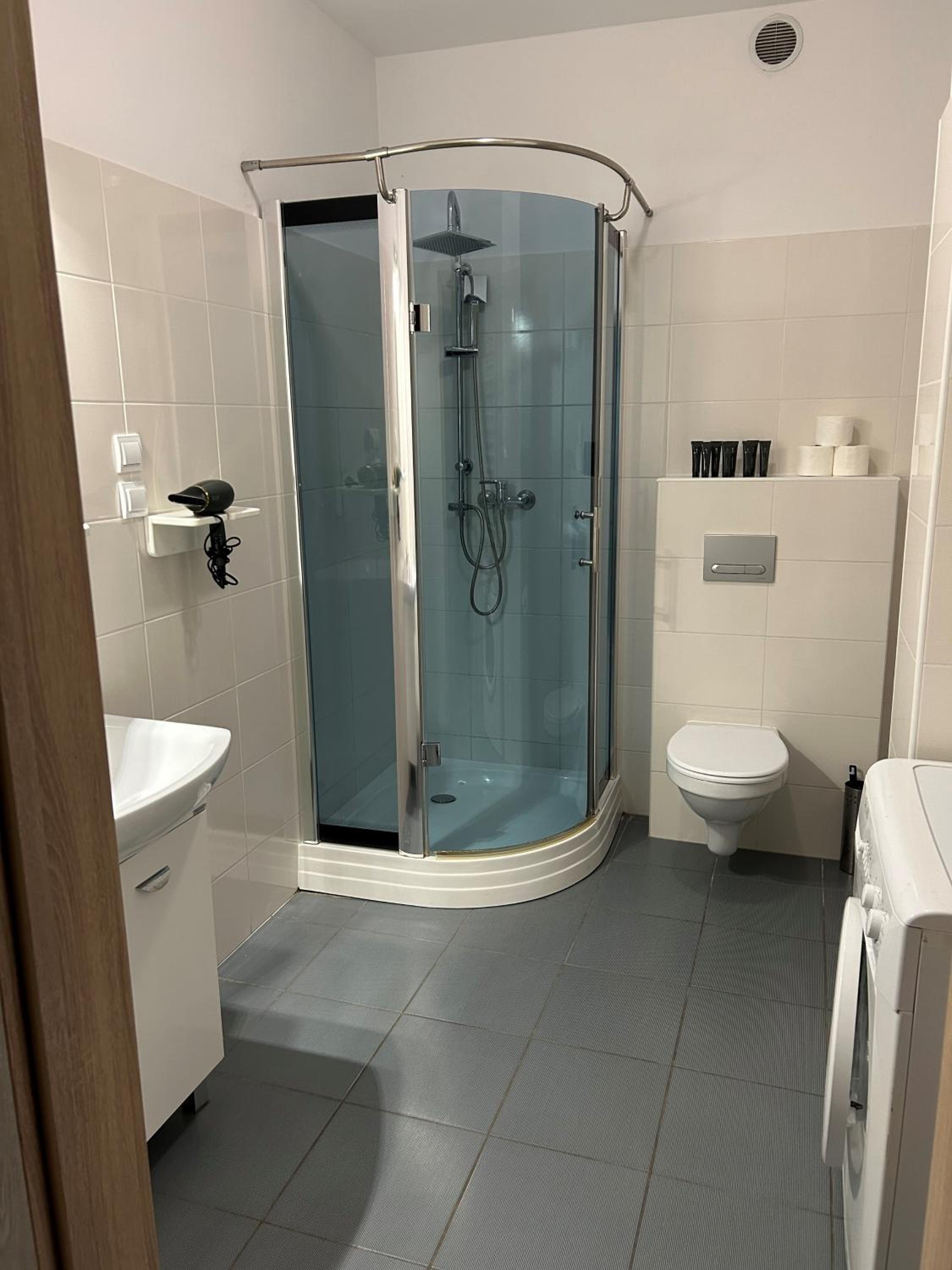 Quadruple Room with Bathroom photo 3