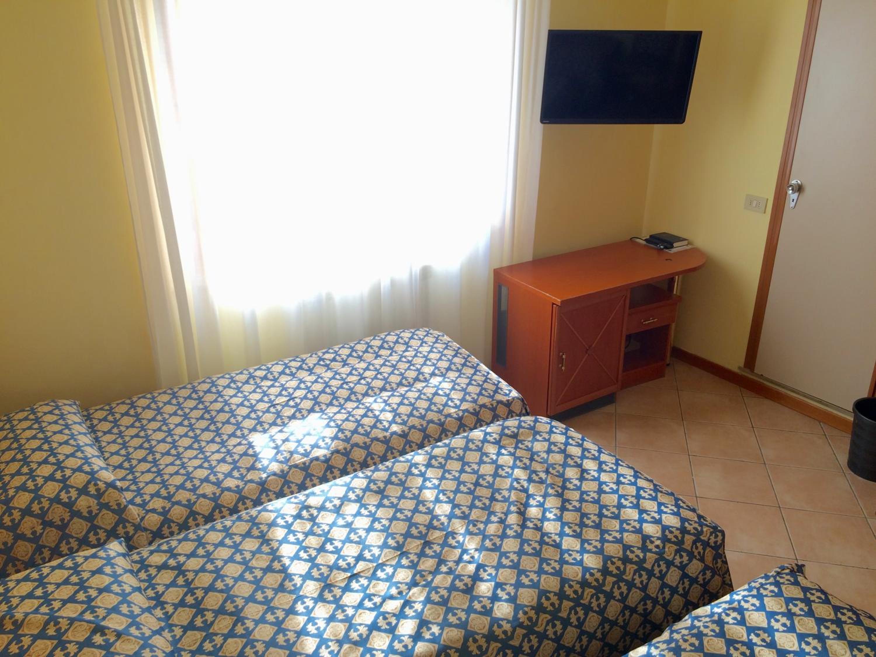 Quadruple Room photo 3