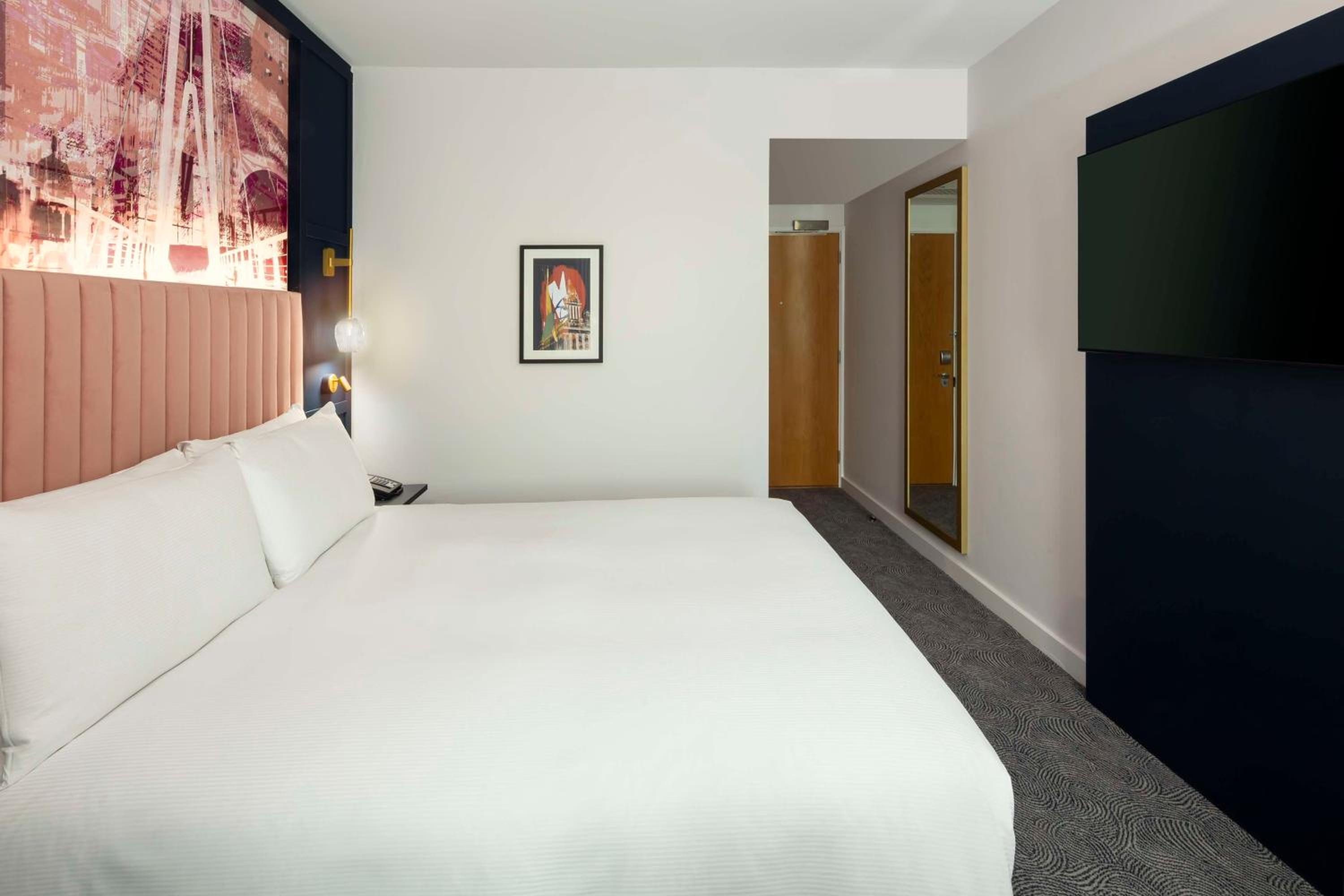 Queen Room - Photo 4