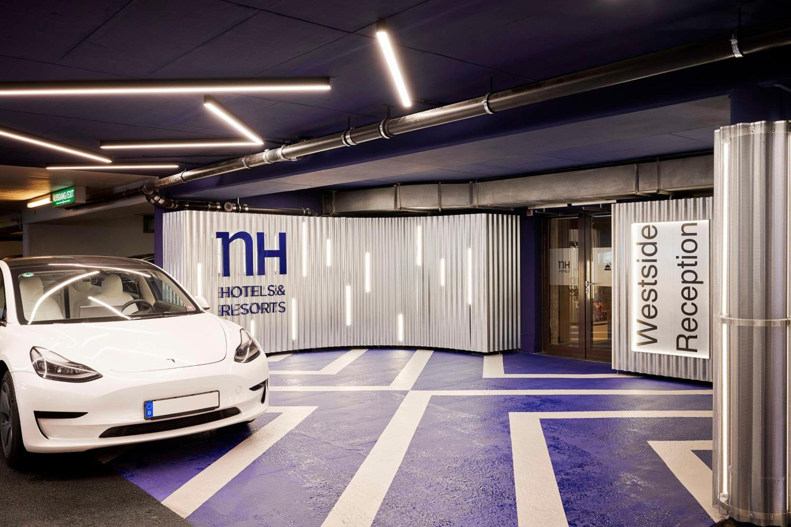 Standard Double Or Twin Room Free Parking Promo
