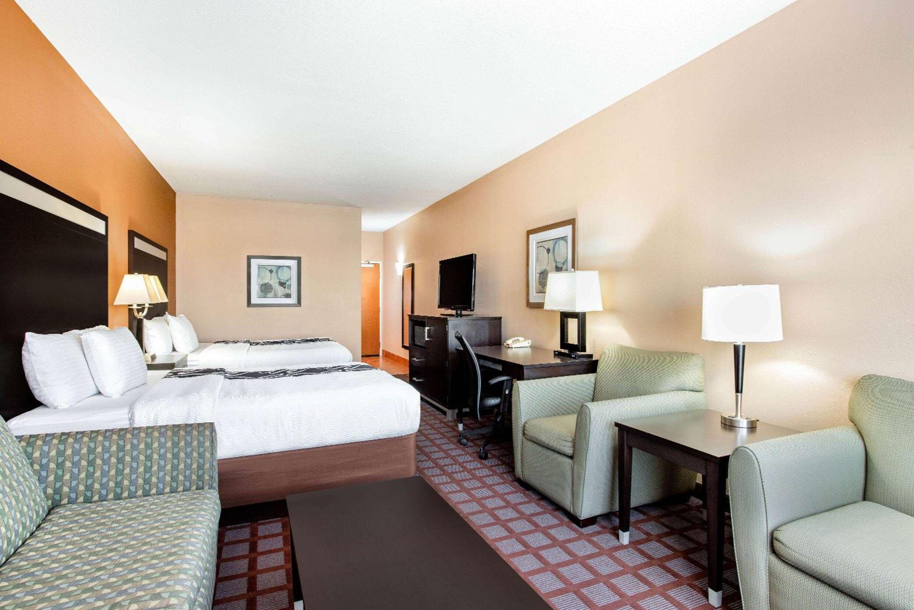 Studio Suite with Two Queen Beds - Non-Smoking