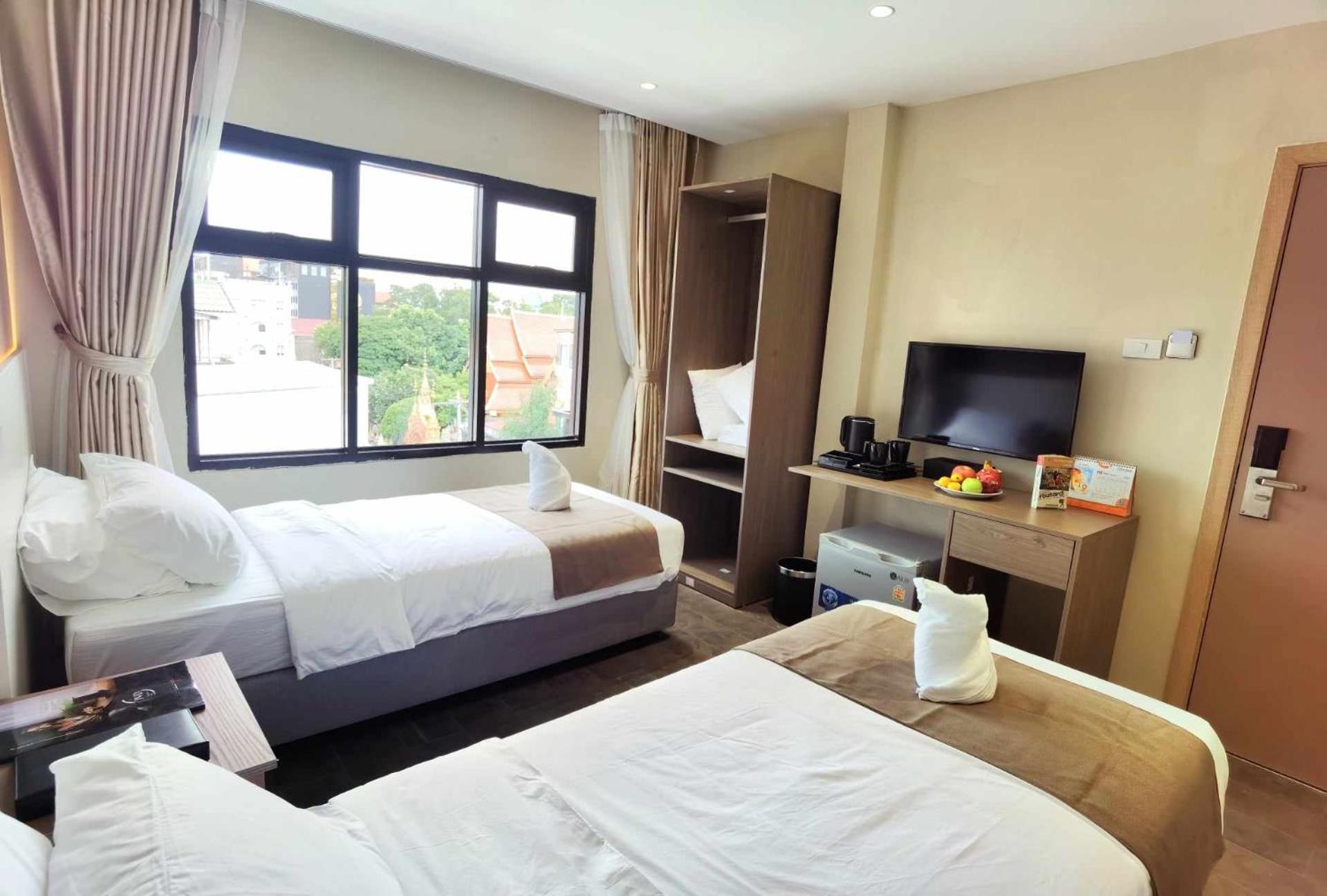 Deluxe Twin Room - Photo 3