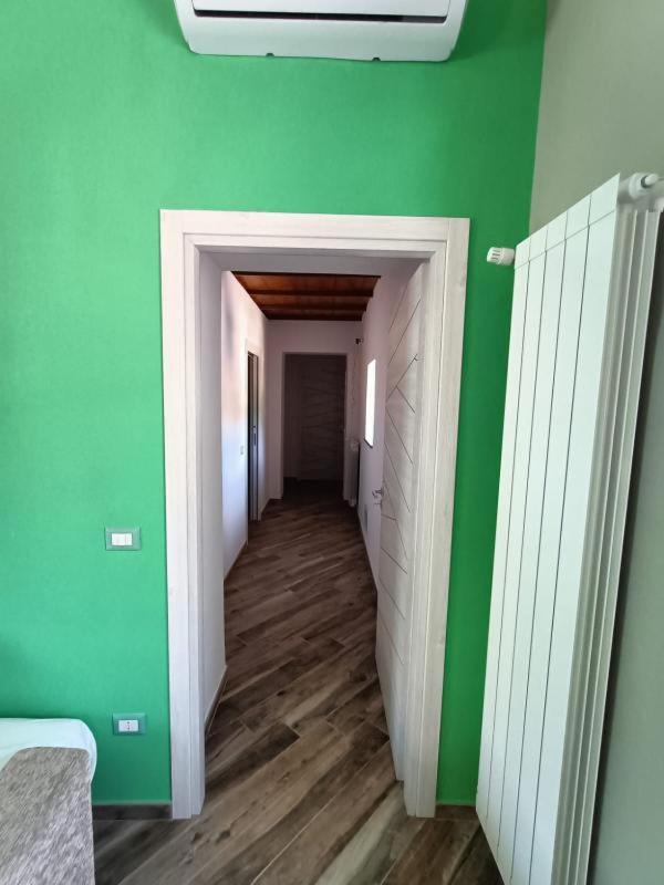 One-Bedroom House photo 2