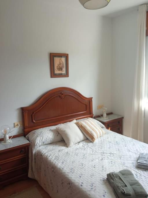 Apartamento Premium de Tres Habitaciones con Balcón