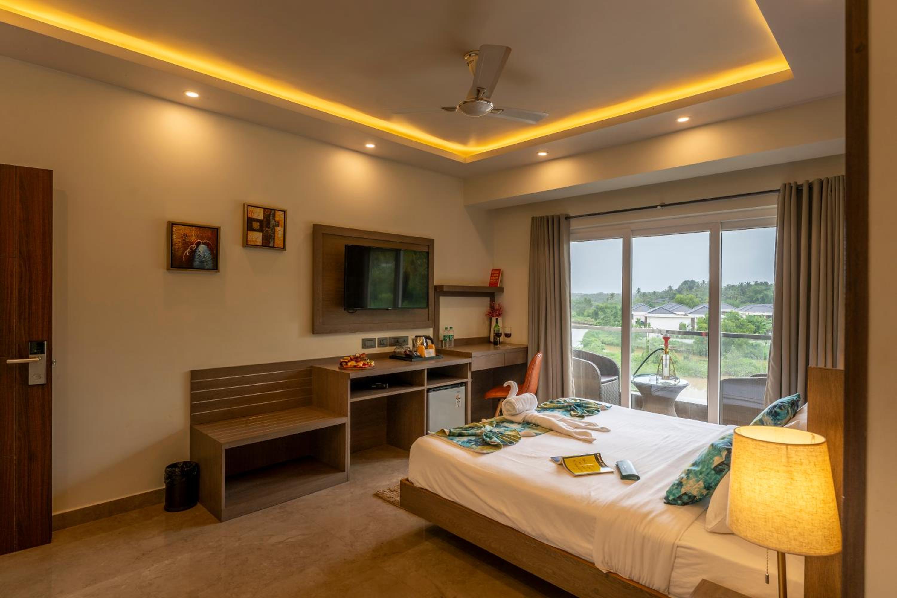 Large Double Room photo 2