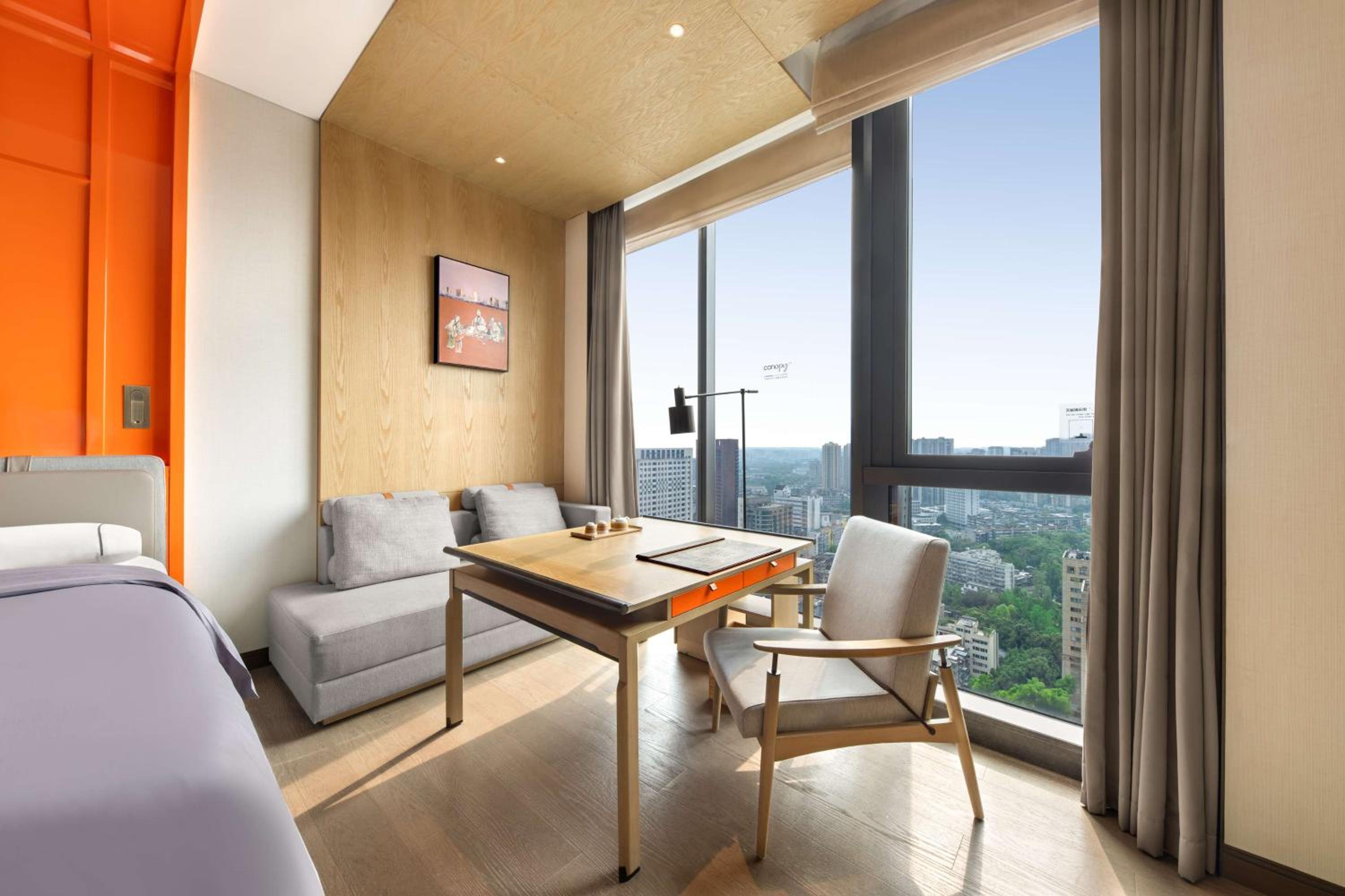 King Room with Skyline View  - Photo 3