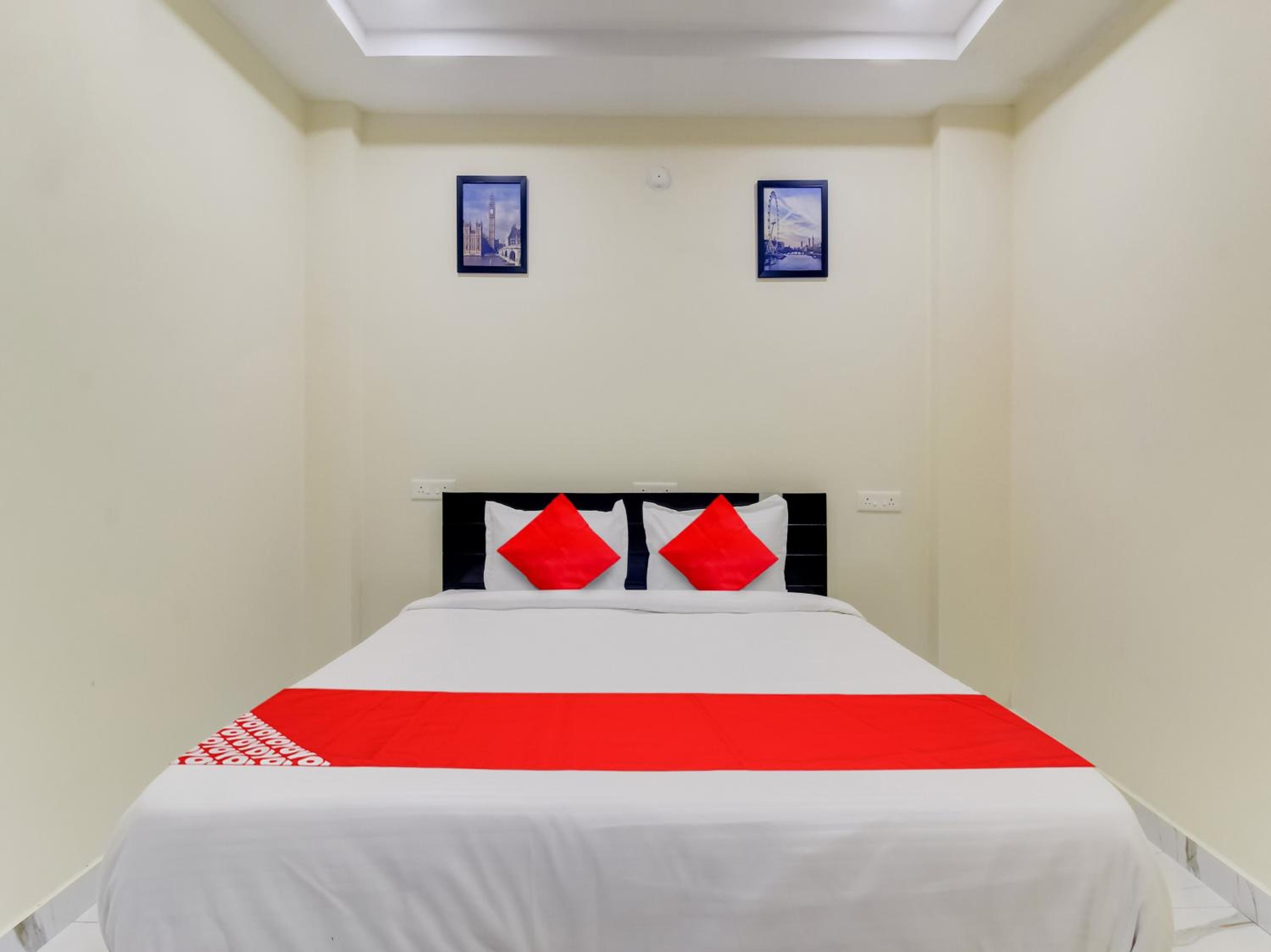 Standard Double Room photo 2