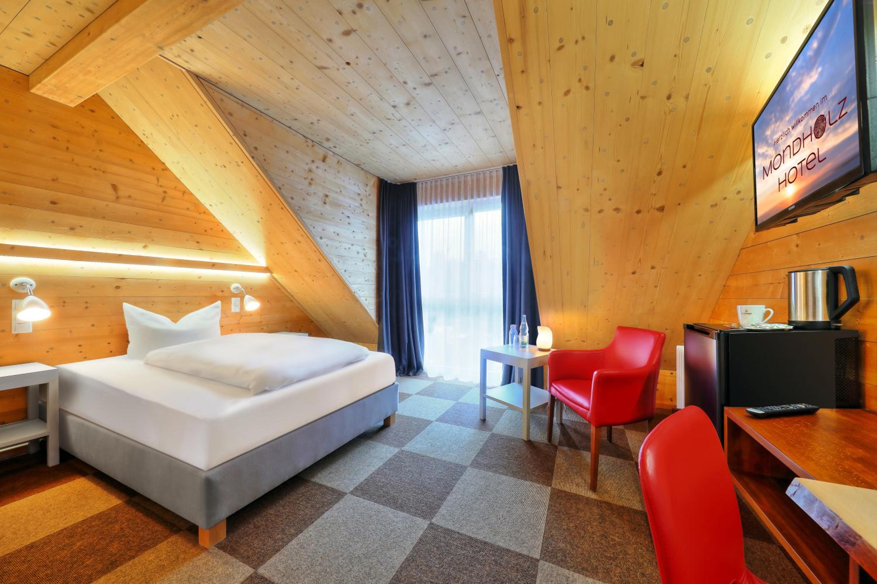 Deluxe Single Room