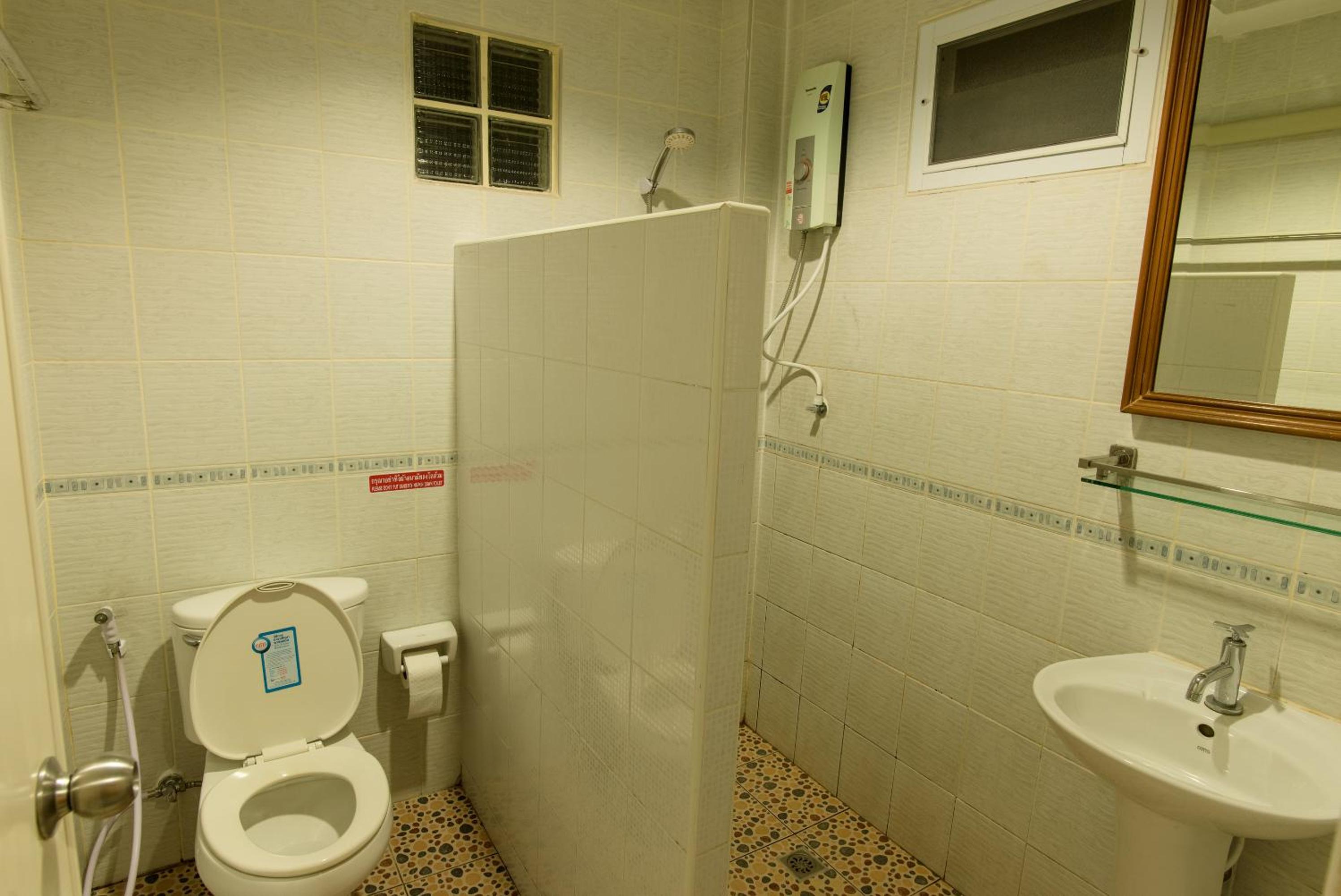 One-Bedroom House photo 3