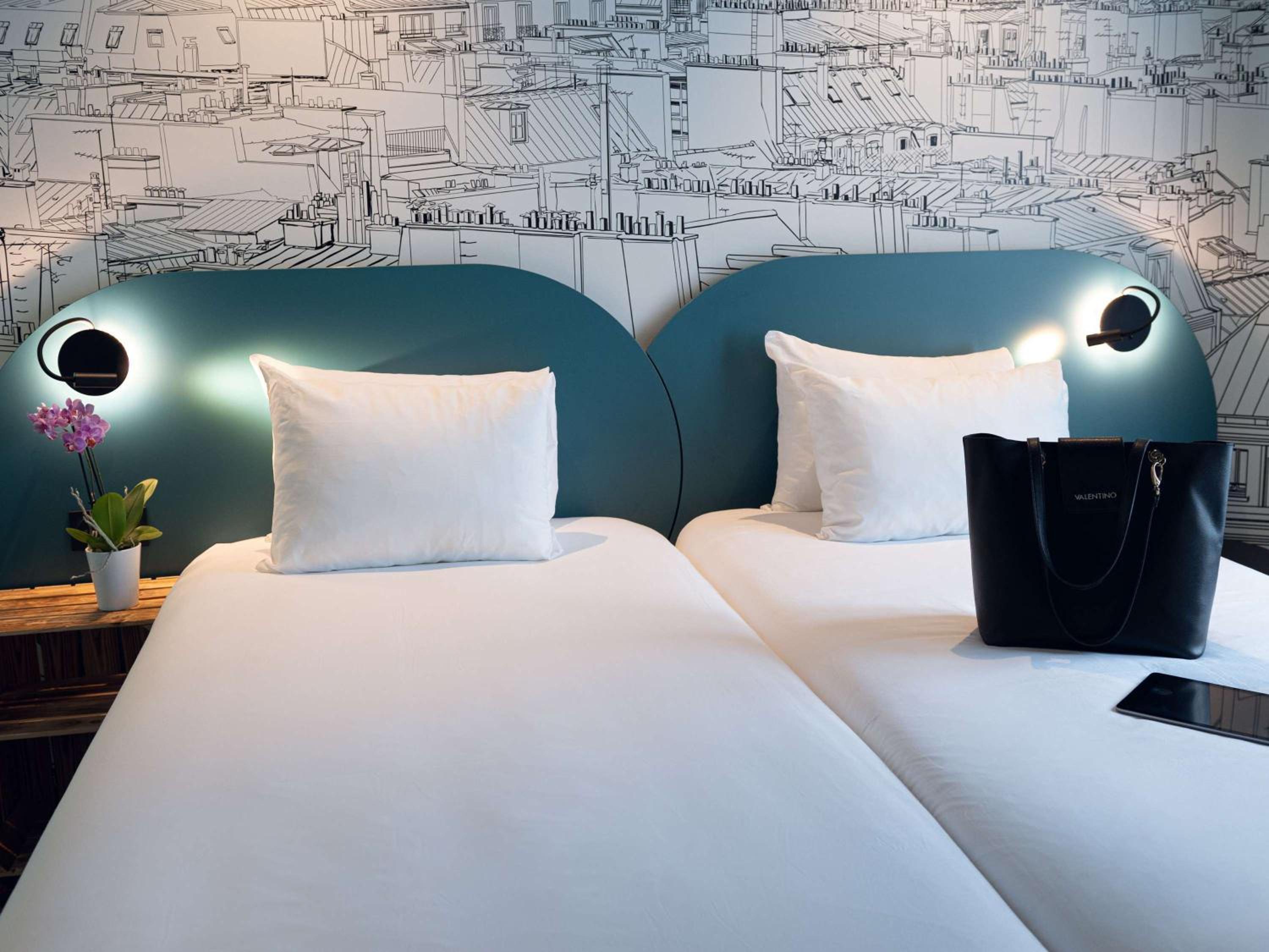 Standard Twin Room