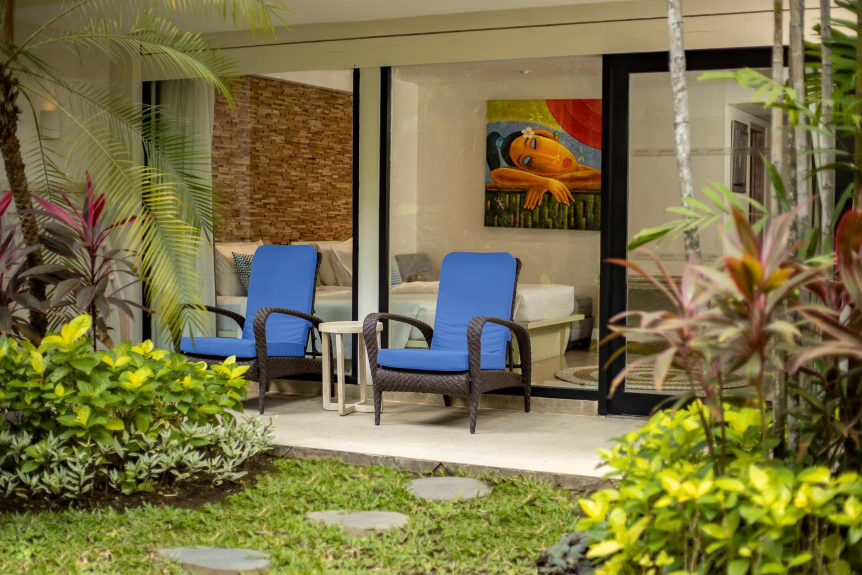 Deluxe Garden Terrace - Photo 5