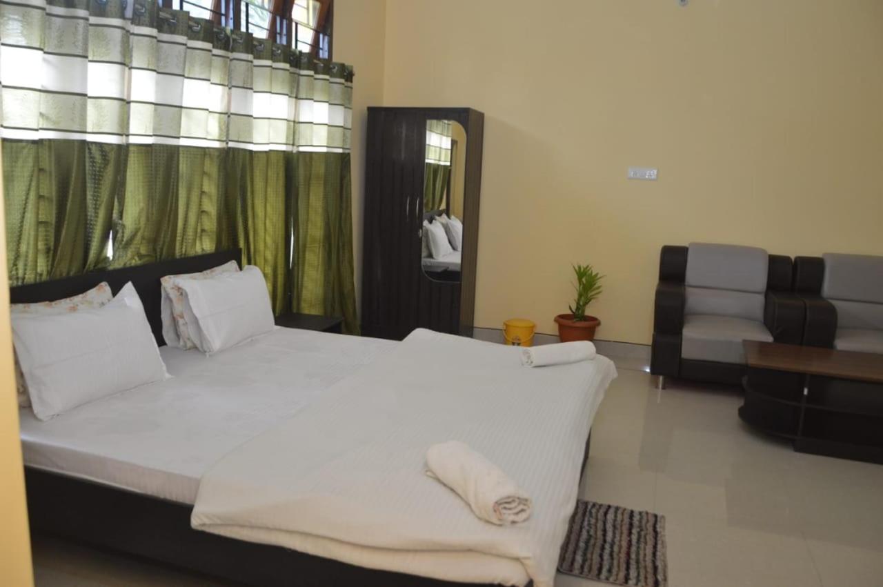 Double Room With Balcony photo 2