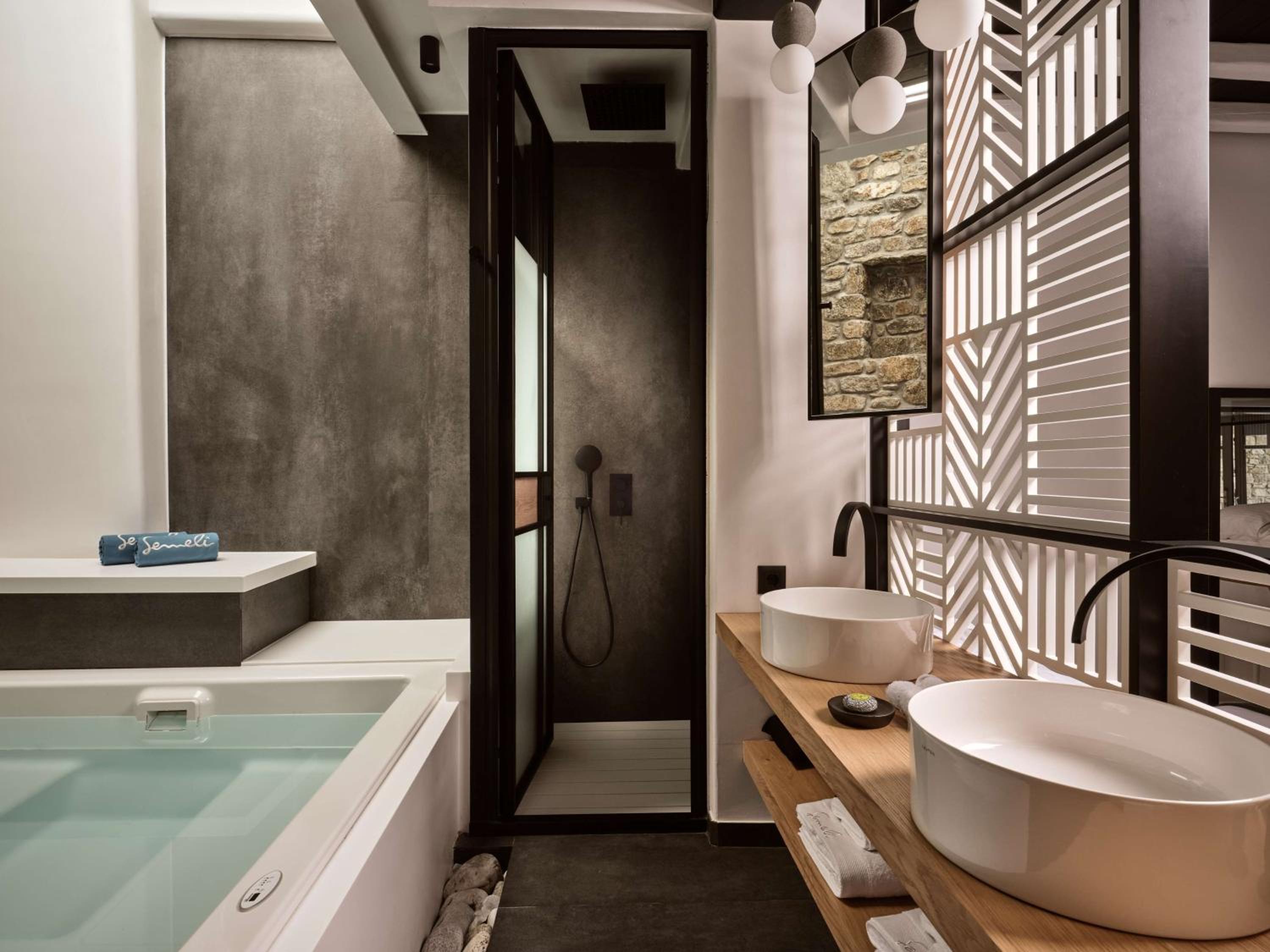 One-Bedroom Villa with Pool and Spa - Photo 4