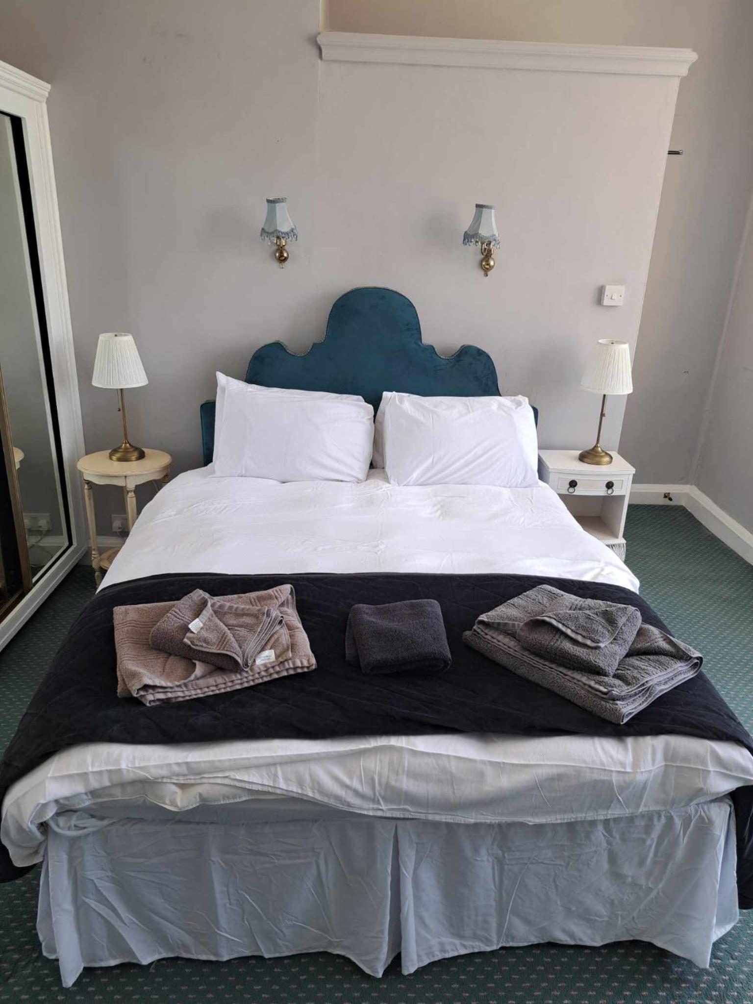 Deluxe King Room photo 2