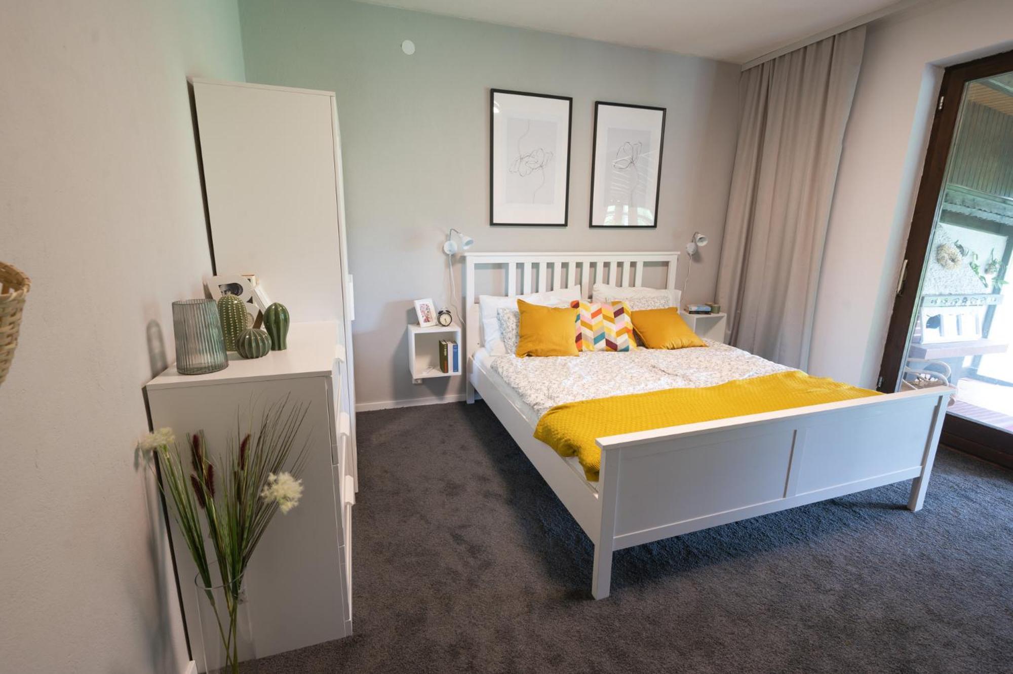 Three-Bedroom House photo 1